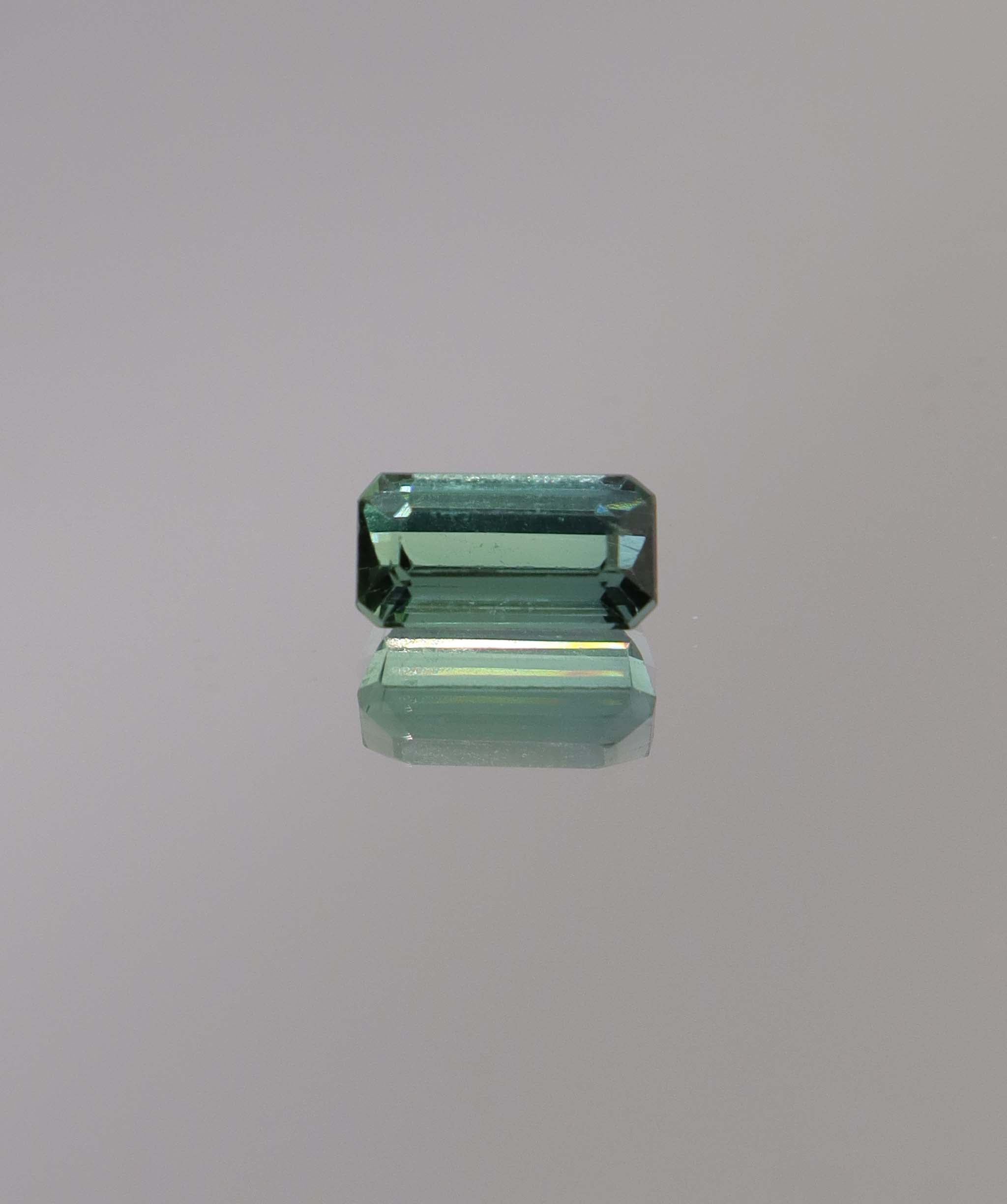 Luxury Promise 1.75ct Lagoon Tourmaline Single DXBCS1055