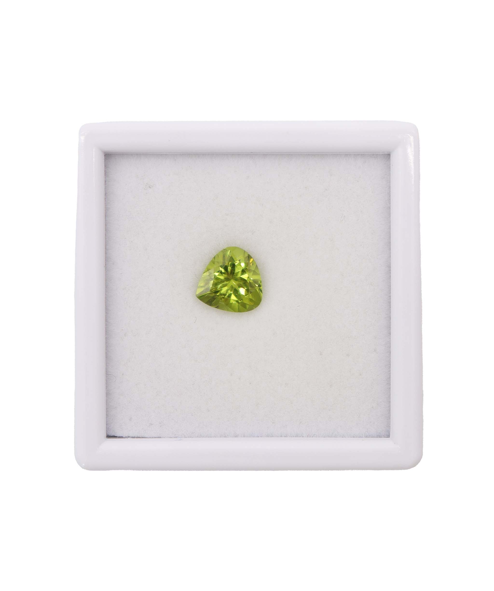 Luxury Promise 1.75cts apple green peridot 8mm DXBD0361
