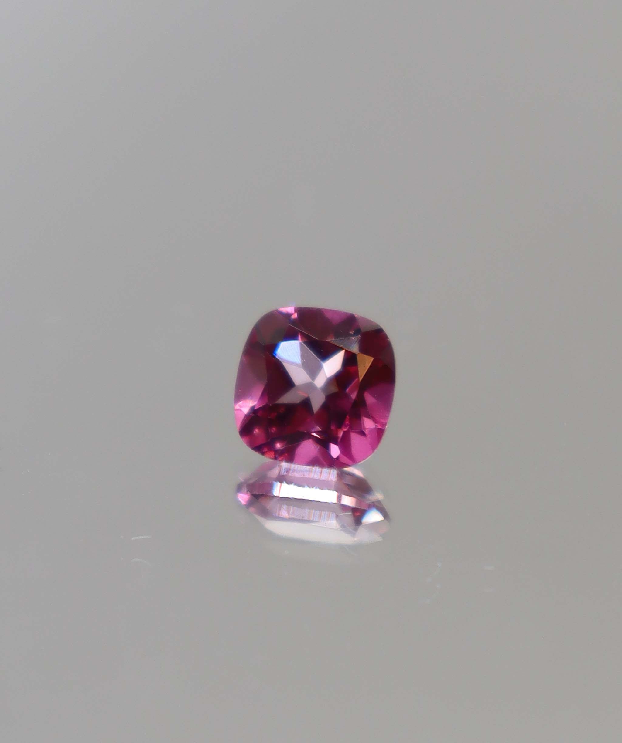 Luxury Promise 1.78ct Hot Pink Topaz Cushion DXBCS2271