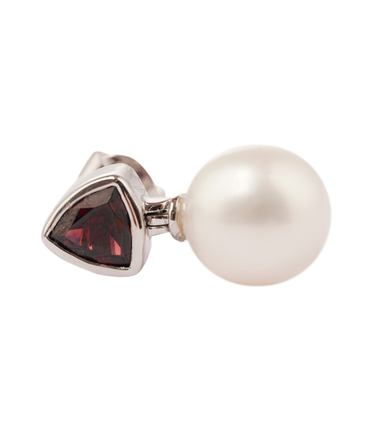 Luxury Promise 1.7ct Red Garnet & 14.39ct White Fresh Water Pearl 9K White Gold Push & Post Earrings - 5.575g ANC2052