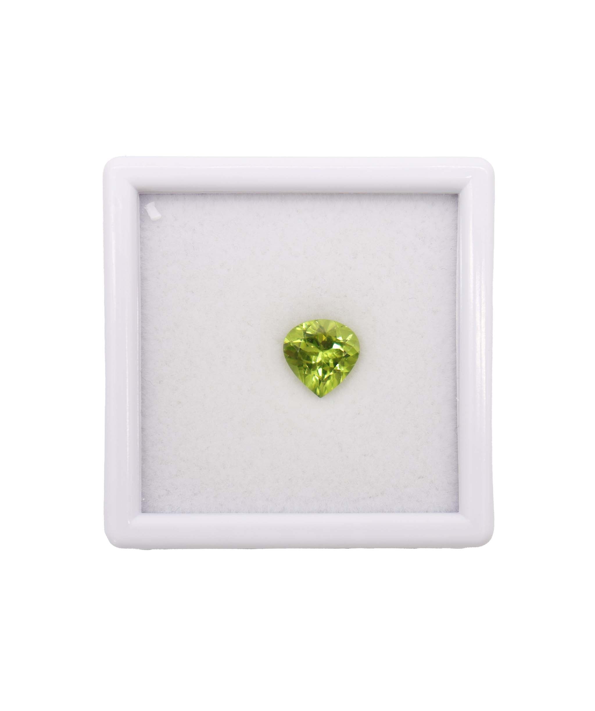 Luxury Promise 1.84cts apple green peridot 8mm DXBD0352