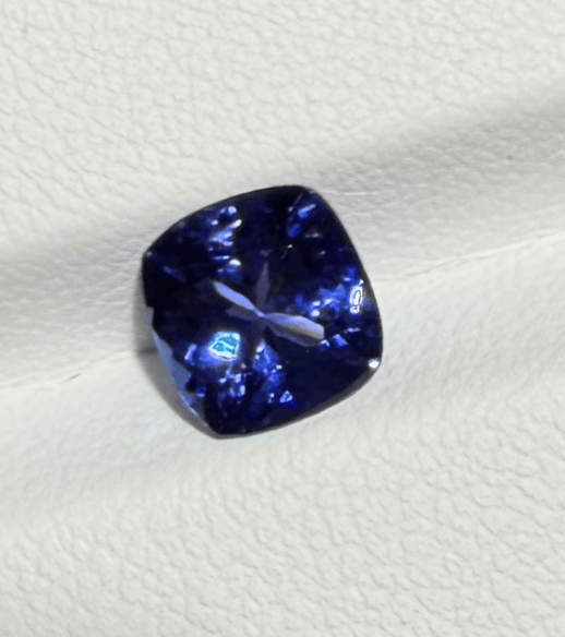 Luxury Promise 1.87ct Tanzanite square cushion (top color) DXBCS4346