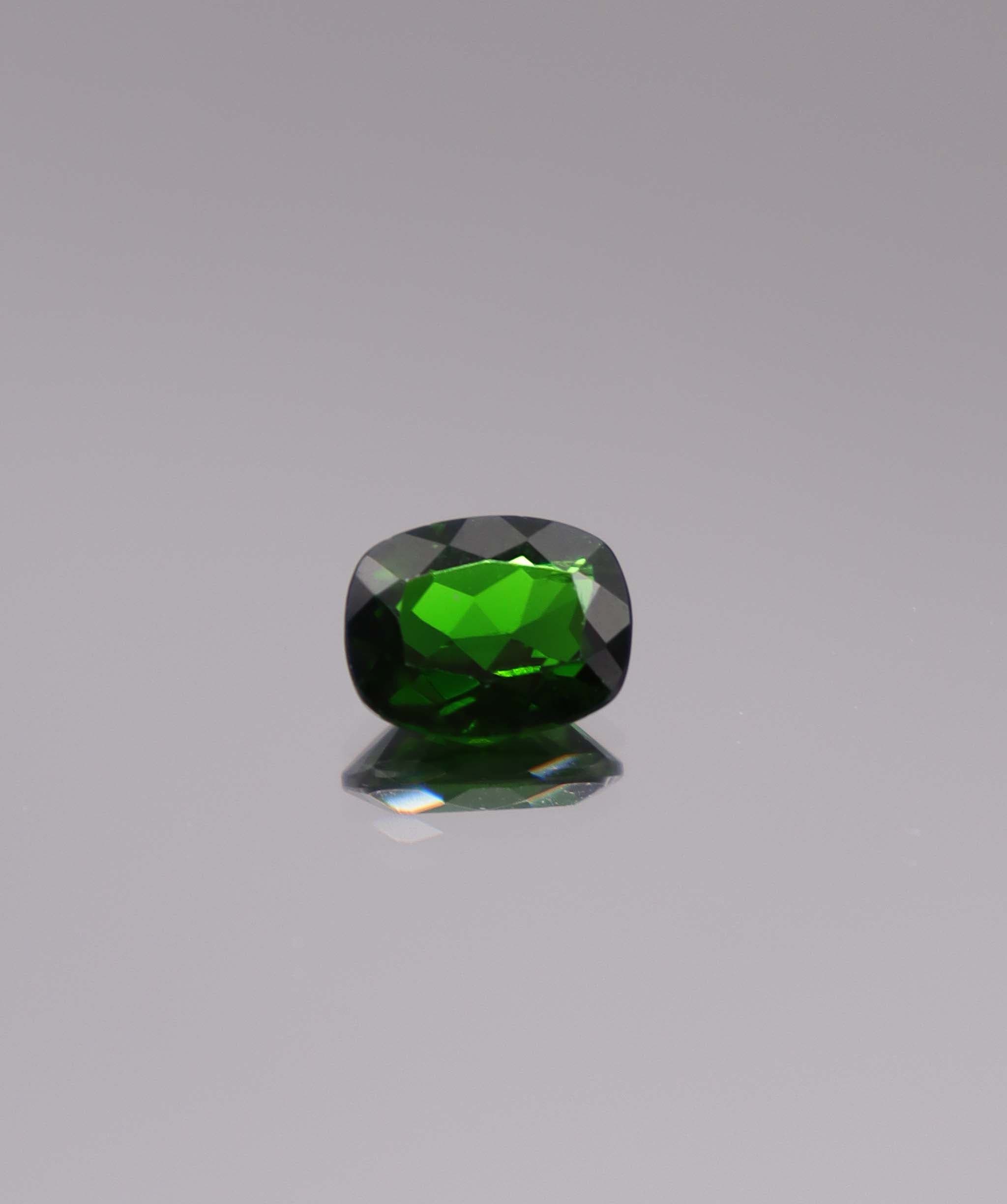 Luxury Promise 1.89ct Chrome Diopside Cushion DXBCS3232