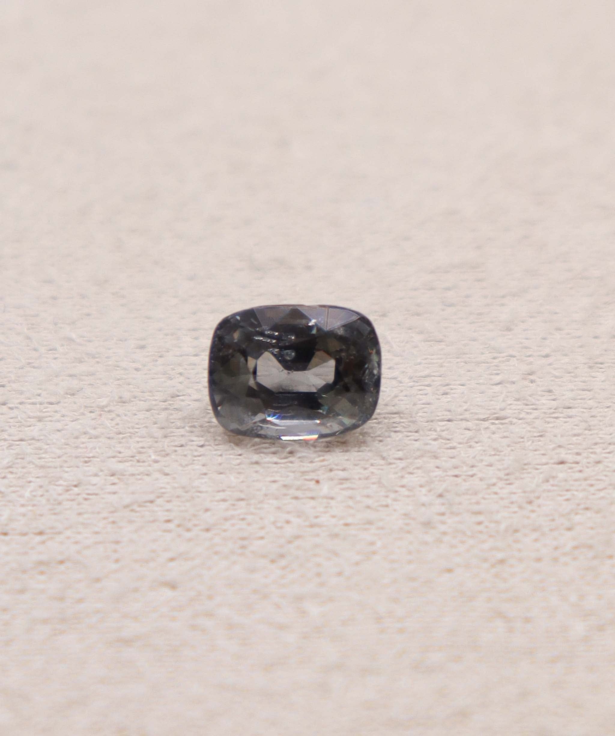 Luxury Promise 1.8ct Grey Elongated Cushion Spinel DXBS4905