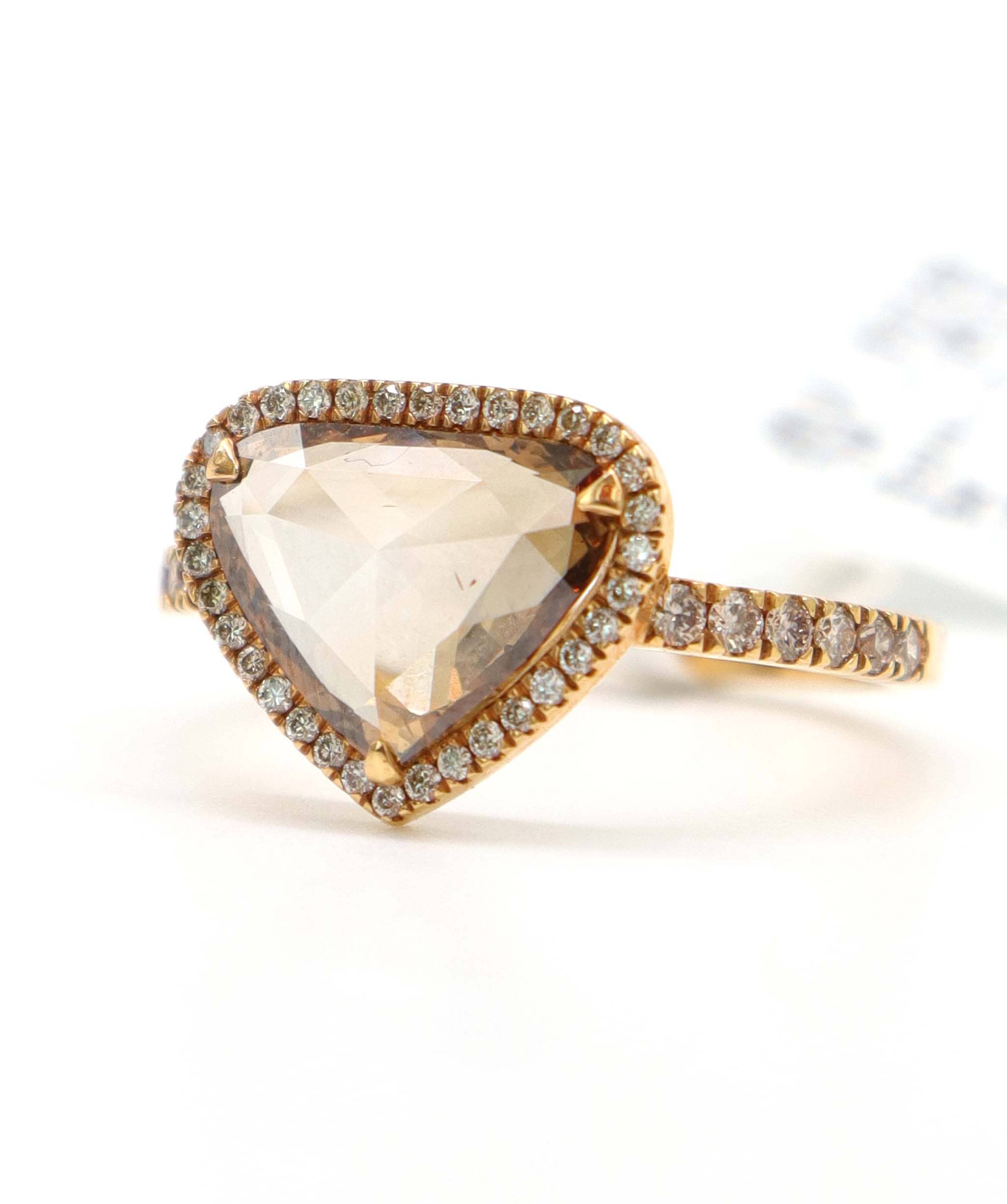 Luxury Promise 1.95CT BROWN TRIANGLE ROSECUT BROWN SMALL DIAMONDS RING SIZE 54  R3188