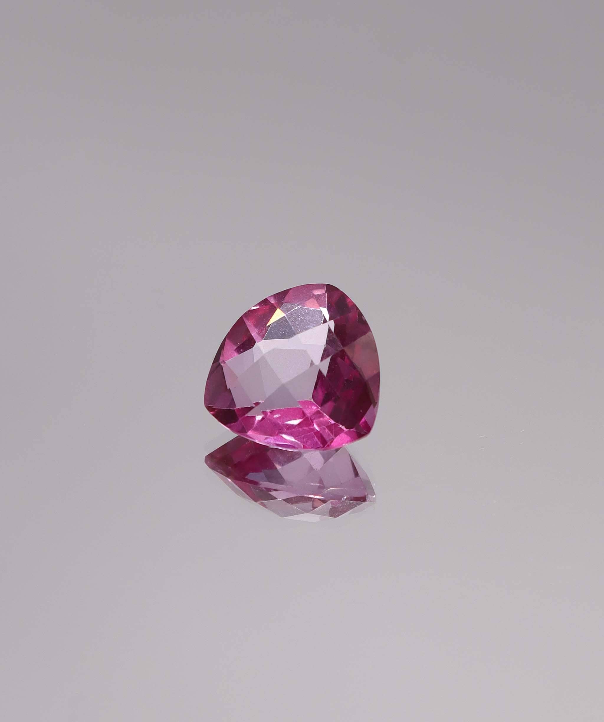 Luxury Promise 10.3ct Trillion Cut Pink Topaz DXBS6138