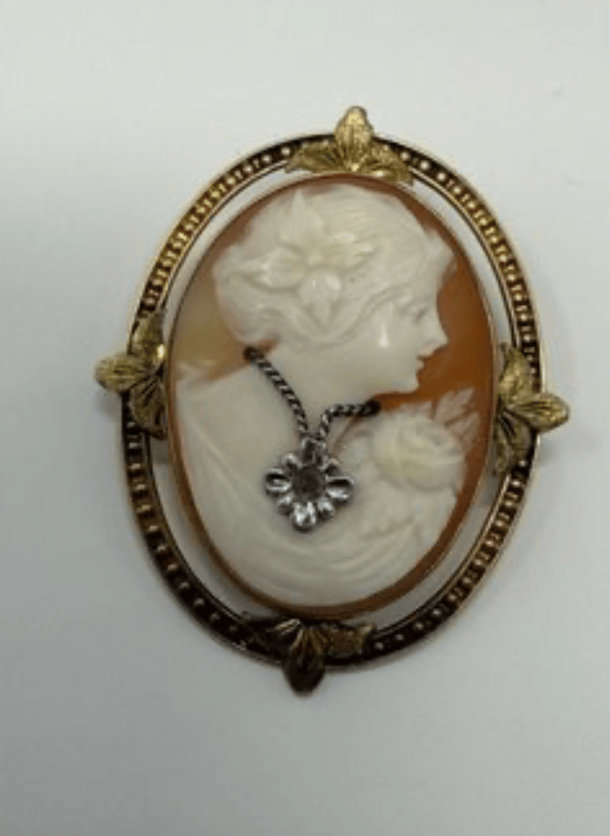 Luxury Promise 10ky 5.41g victorian/art nouveau (1890-1910) cameo sml diamond nk charm/brooch   AFI082