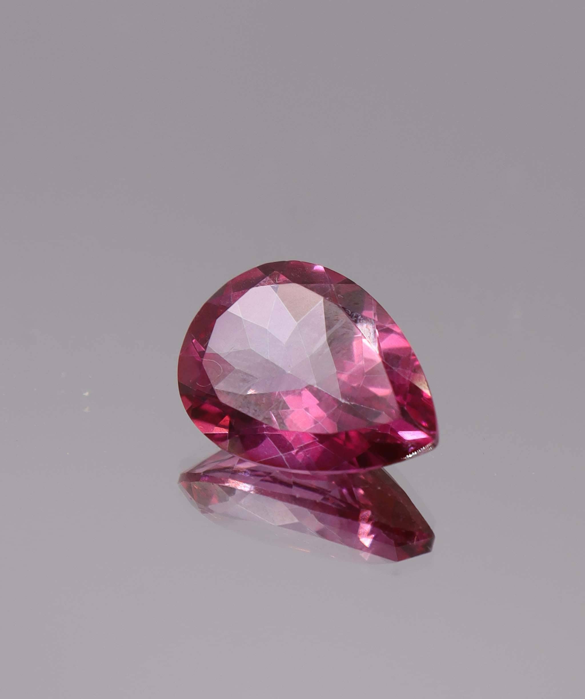 Luxury Promise 11.94ct Pear Cut Pink Topaz DXBS6129