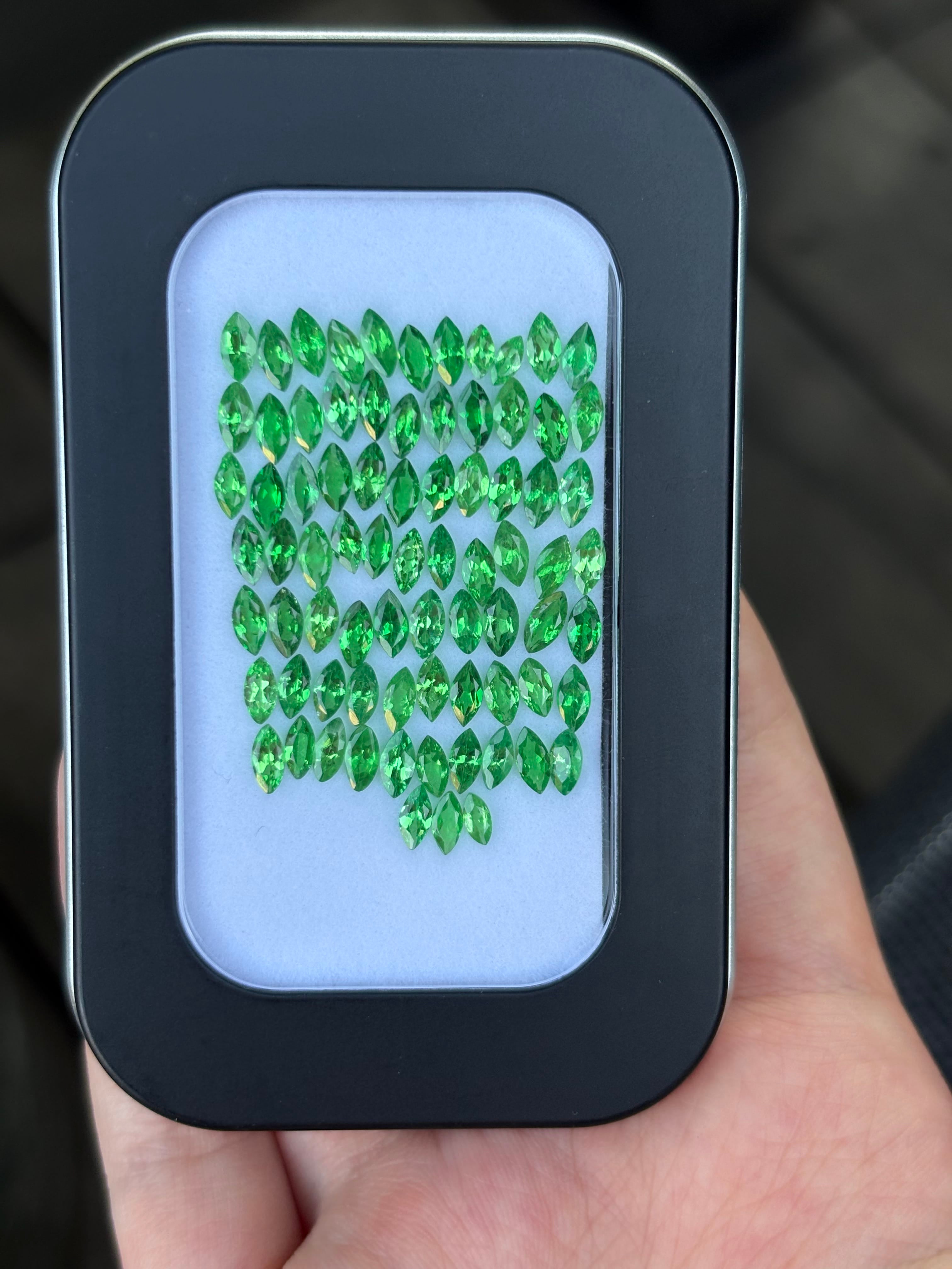 Luxury Promise 12.33ct Tsavorite Marquise Set DXBCS3876