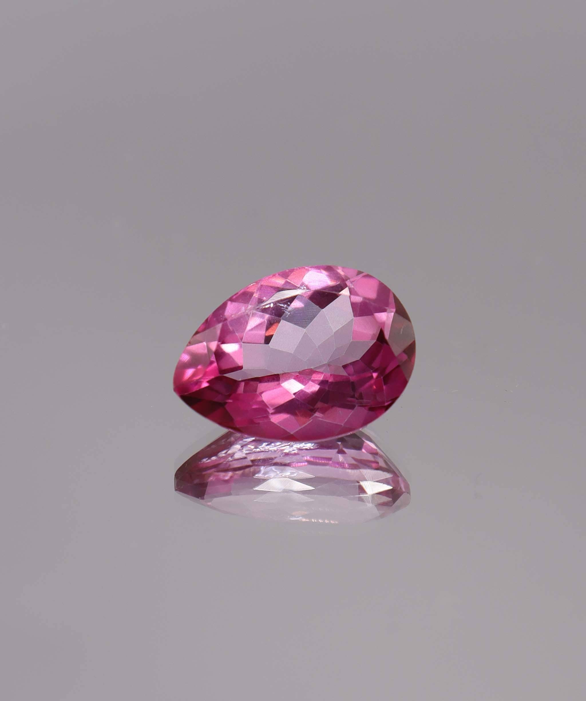 Luxury Promise 13.74ct Pear Cut Pink Topaz DXBS6123