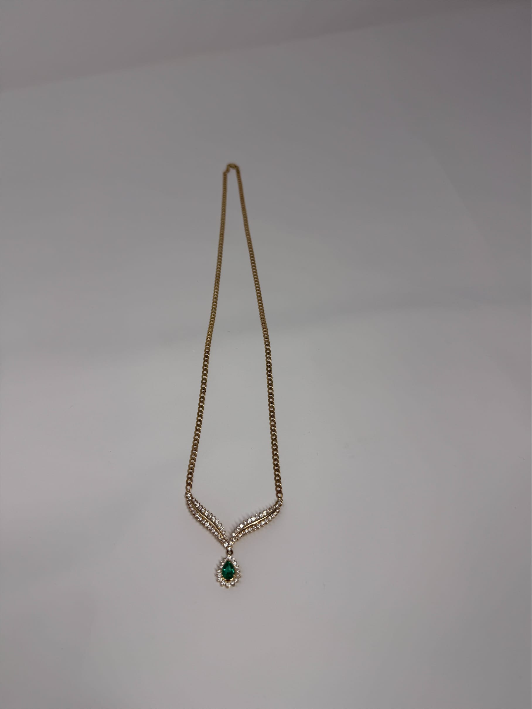 Luxury Promise 14ky Colombian emerald pear necklace 1.40ctd .75ct-emerald 11.7g 21.5" AFI102