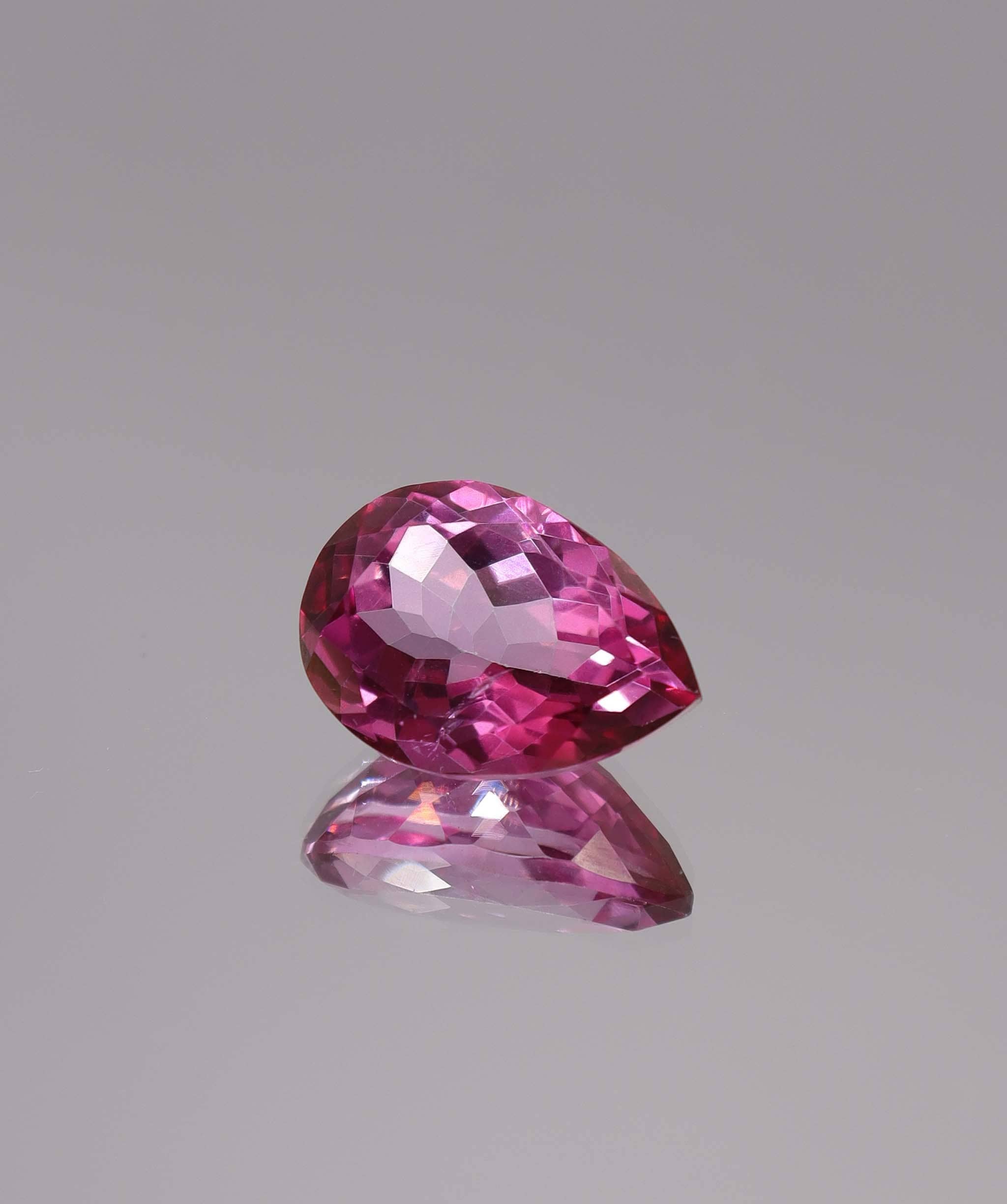 Luxury Promise 15.61ct Pear Cut Pink Topaz DXBS6134