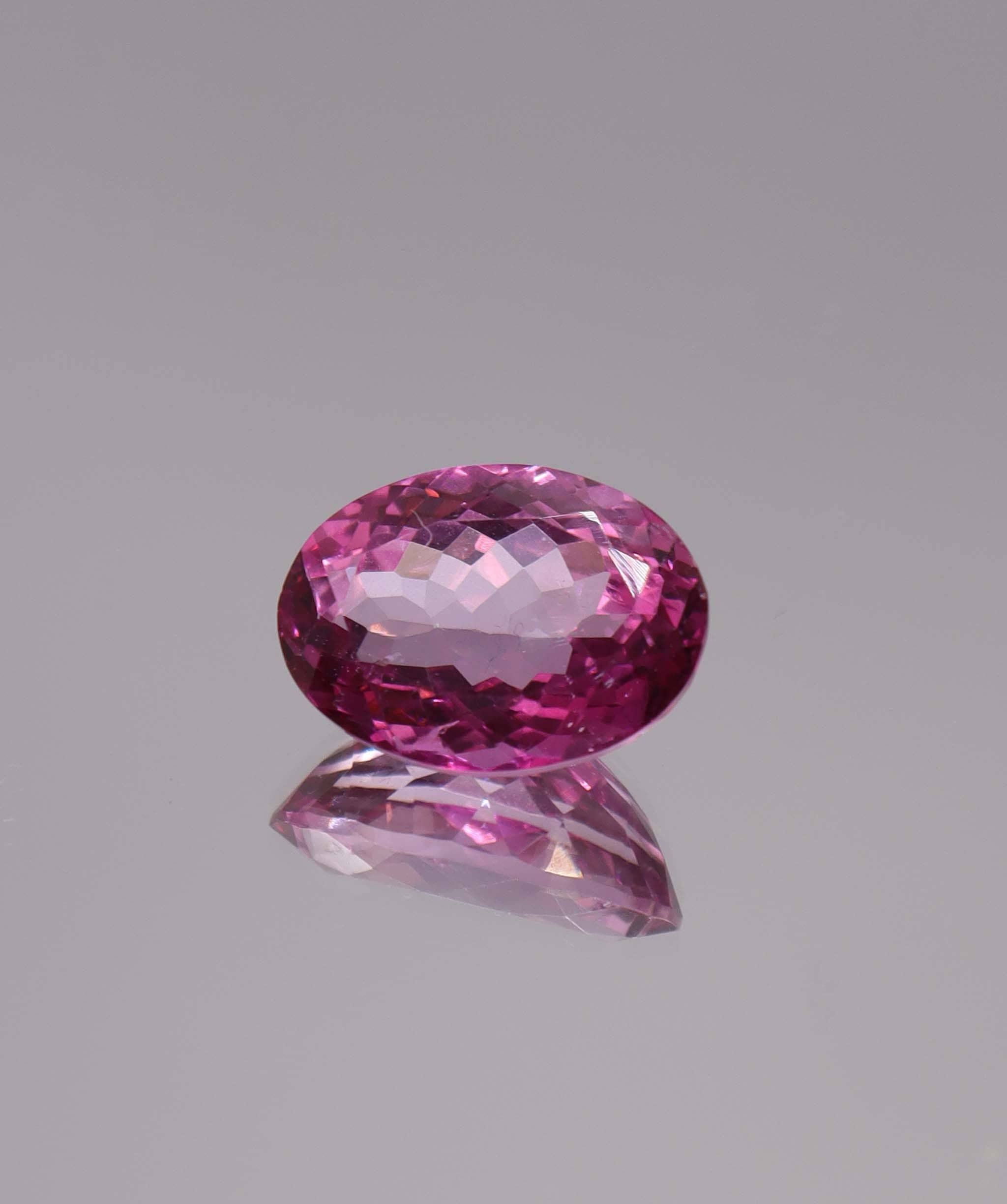 Luxury Promise 16.33ct Oval Cut Pink Topaz DXBS6130