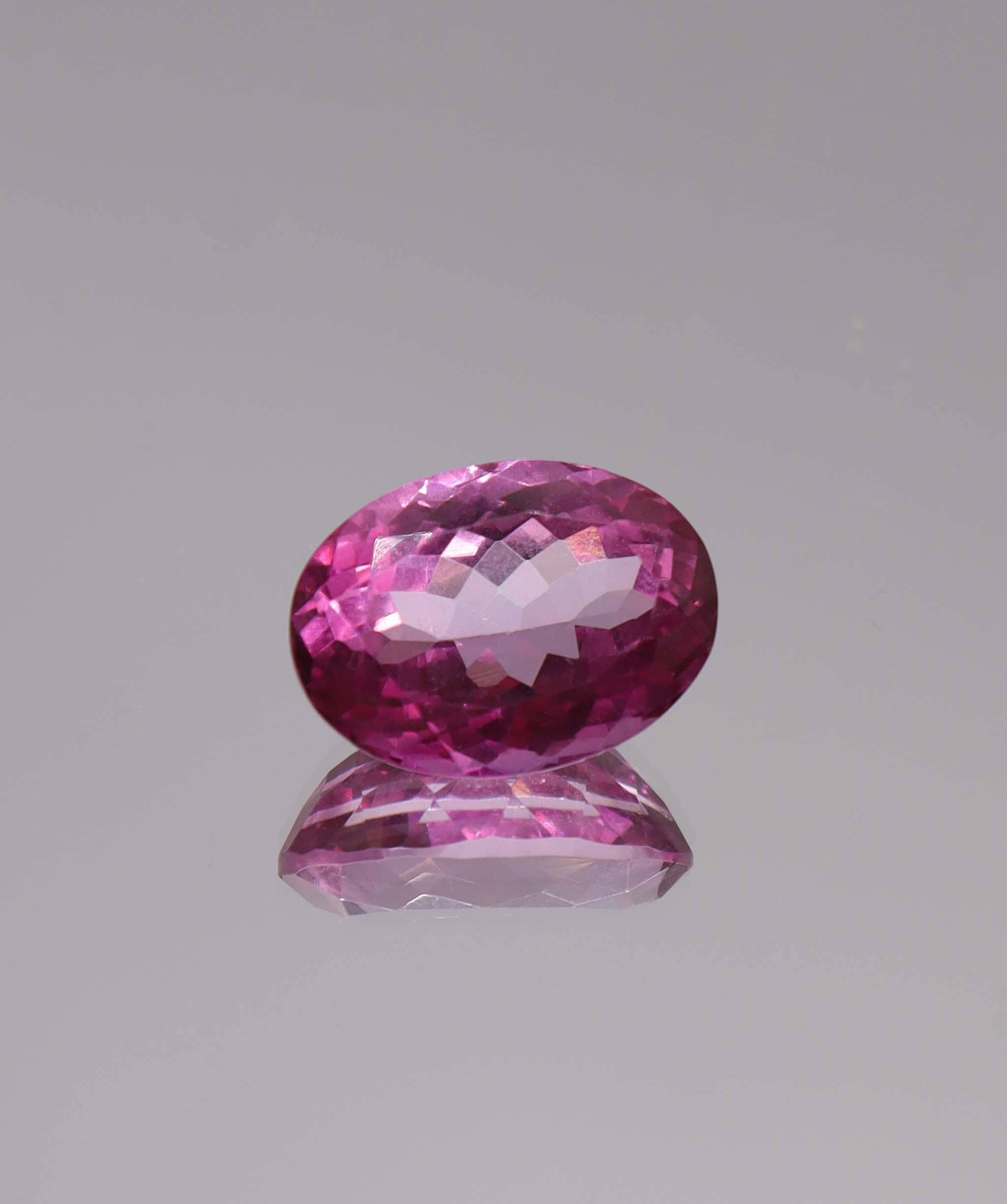 Luxury Promise 17.5ct Oval Cut Pink Topaz DXBS6133