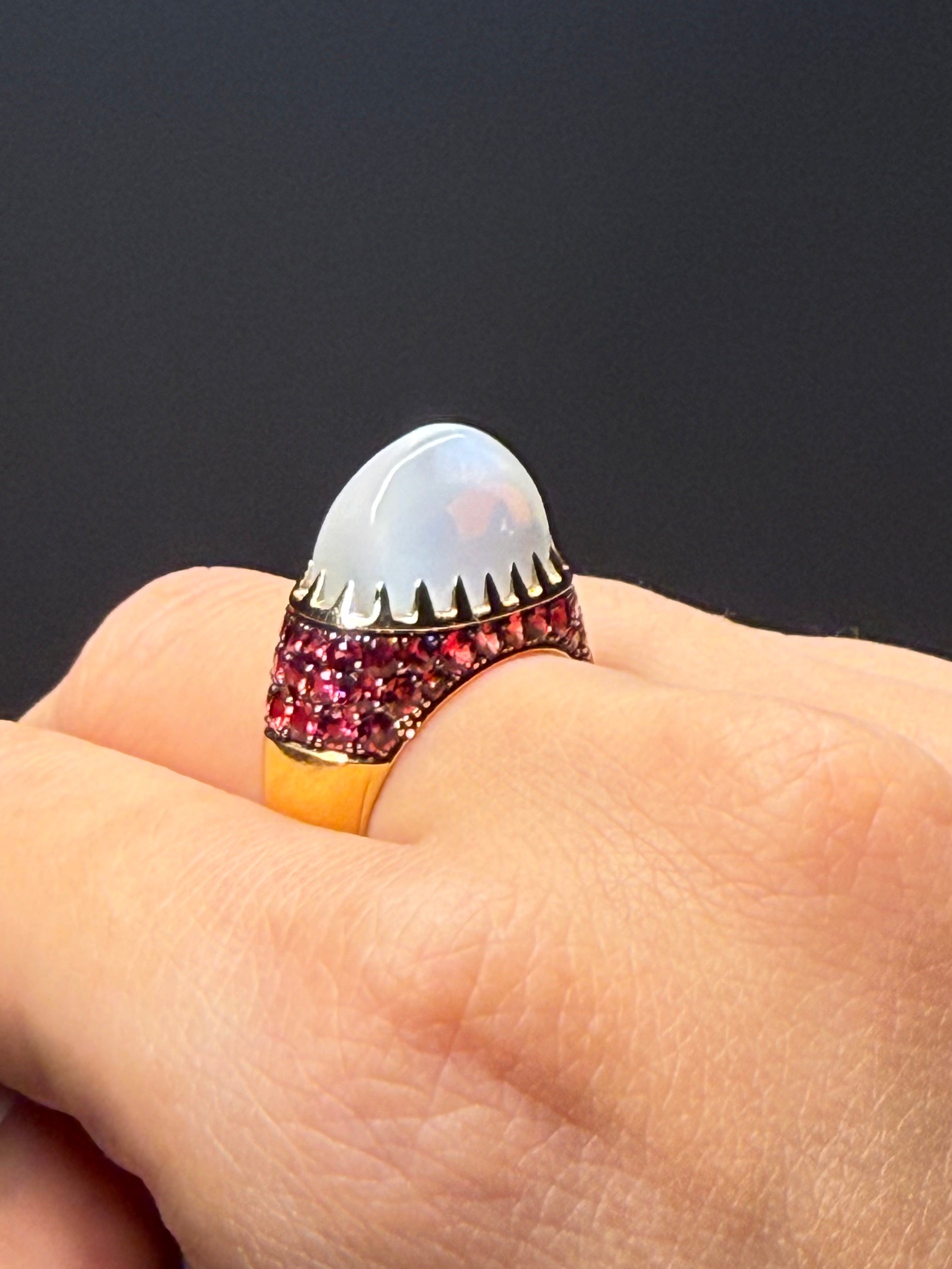 Luxury Promise 18K RING White and Yellow GoldMoonstone 12.38 ctRed Spinel 1.86 ct / 50 pcs R13158