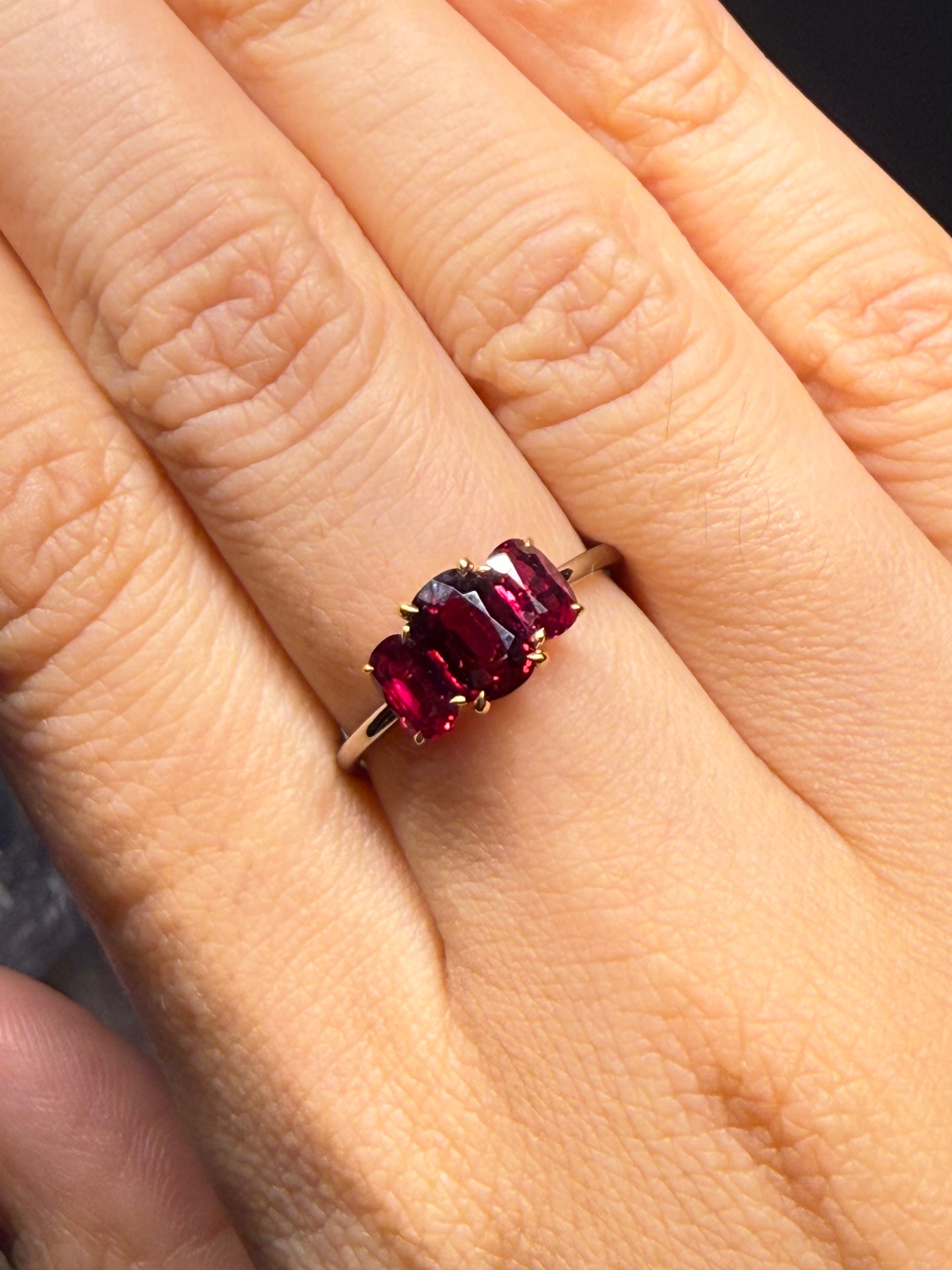 Luxury Promise 18K RING White GoldRuby No Heat 1.90 ct / 3 pcs  R1627