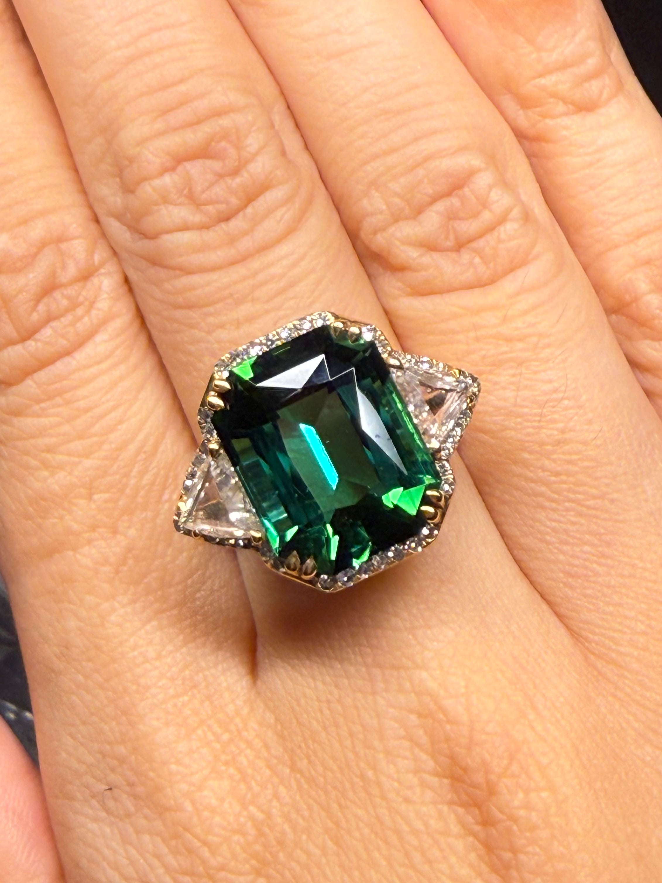 Luxury Promise 18K RING Yellow and Pink GoldTourmaline 11.16 ctRose cut Diamonds 1.14 ct / 2 pcsDiamonds 0.27 ct / 44 pcs R12112