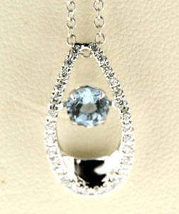 Luxury Promise 18K WG PENDANT WITH DIAMOND AND GEM DD 29p 0.16Ct AQ 1p 0.42Ct WG 2.820G P19023-14343B