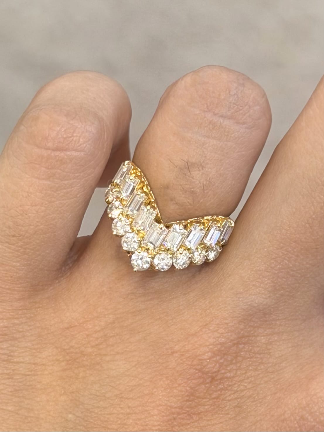 Luxury Promise 18KYG Classic V-Ring with 2.00ct diamonds (5.1g) JJC9009