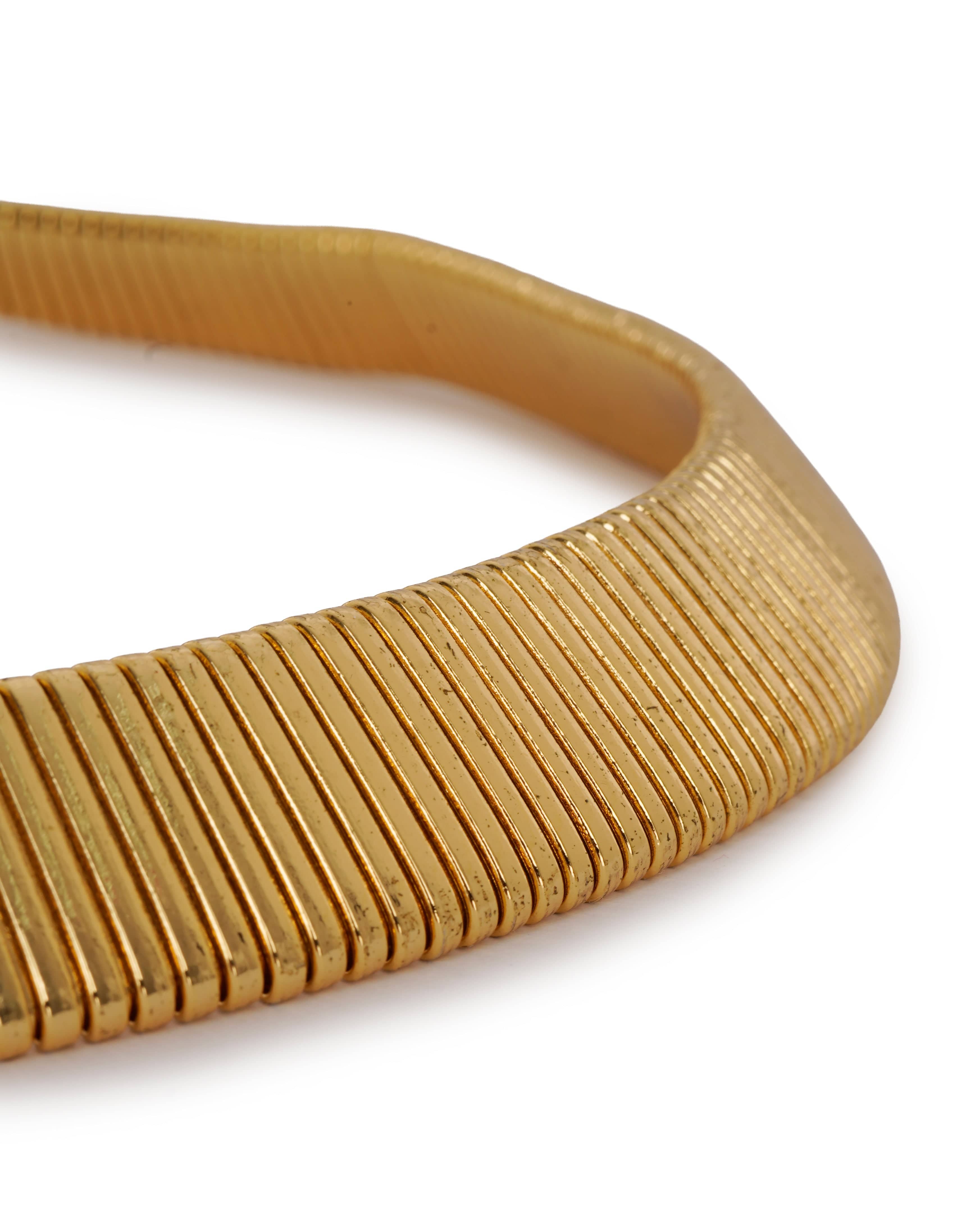 Luxury Promise 1970's gold neck cuff  ALTC0532