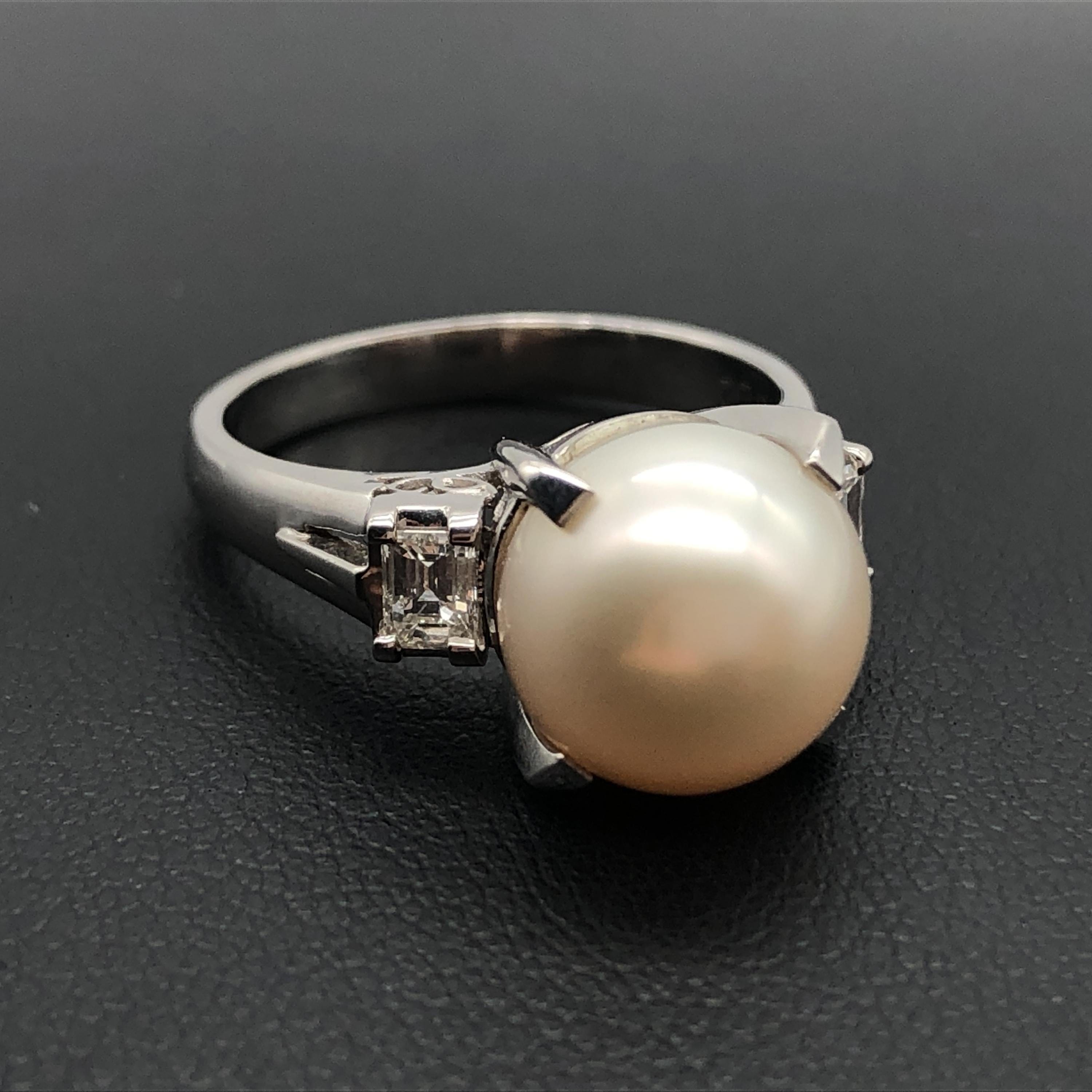Luxury Promise 1P Pearl & 2P Diamond Ring, P(Aprox 10.2mm), D(0.322ct), PT900, 7.1g, US Size 6.5 ALC3319