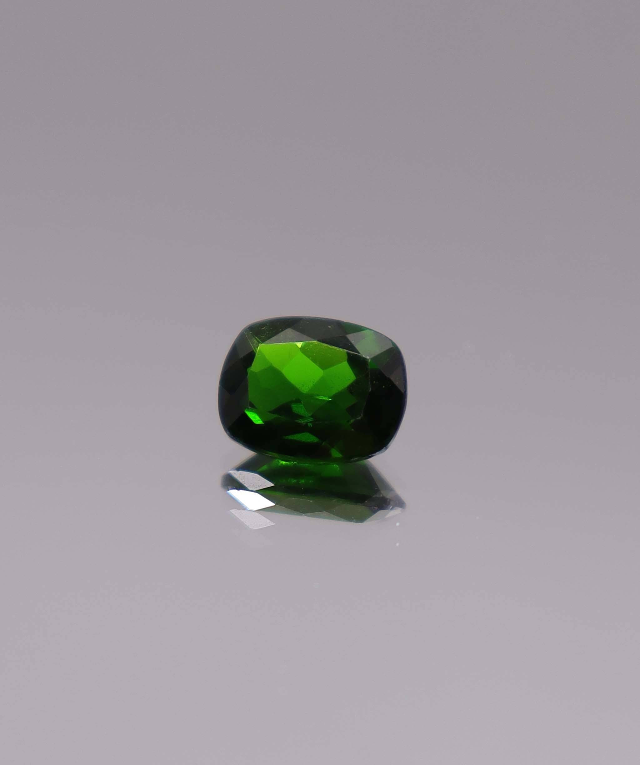 Luxury Promise 2.02ct Chrome Diopside Cushion DXBCS3226