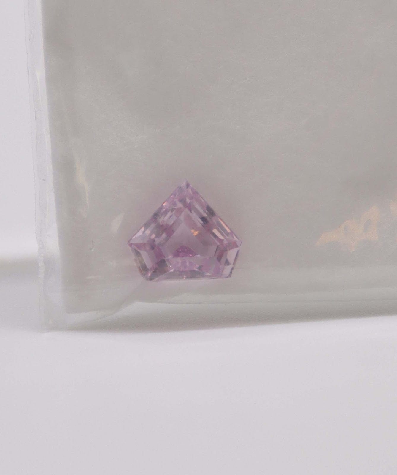 Luxury Promise 2.04CT NATURAL PINK SAPPHIRE MS 8692