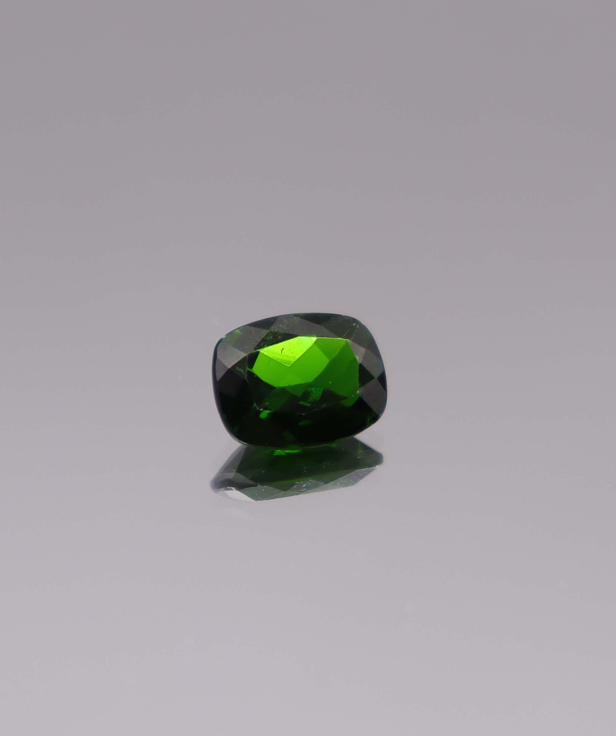 Luxury Promise 2.08ct Chrome Diopside Cushion DXBCS3227