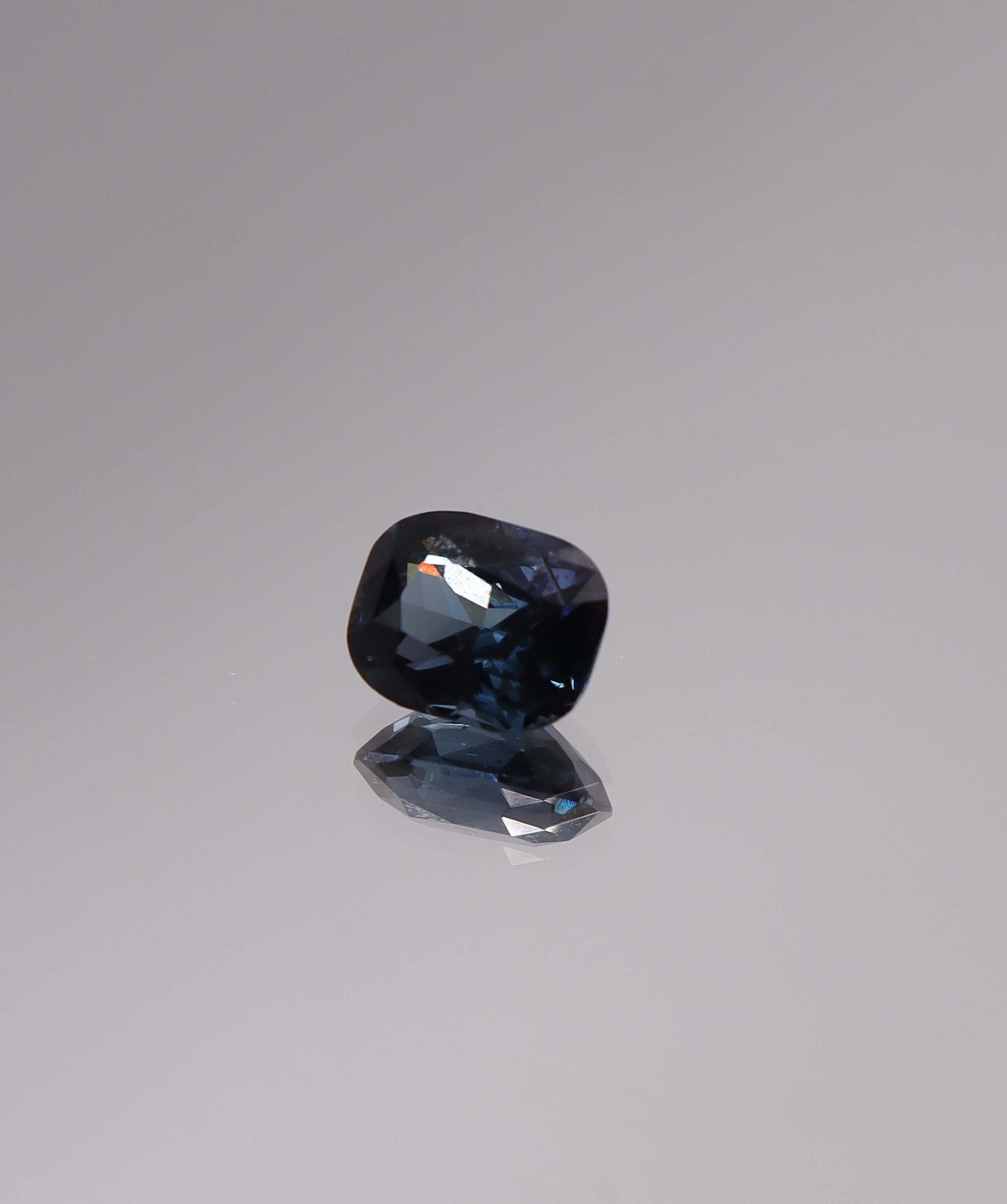 Luxury Promise 2.10ct Bluish-Purple Spinel Cushion DXBCS1496