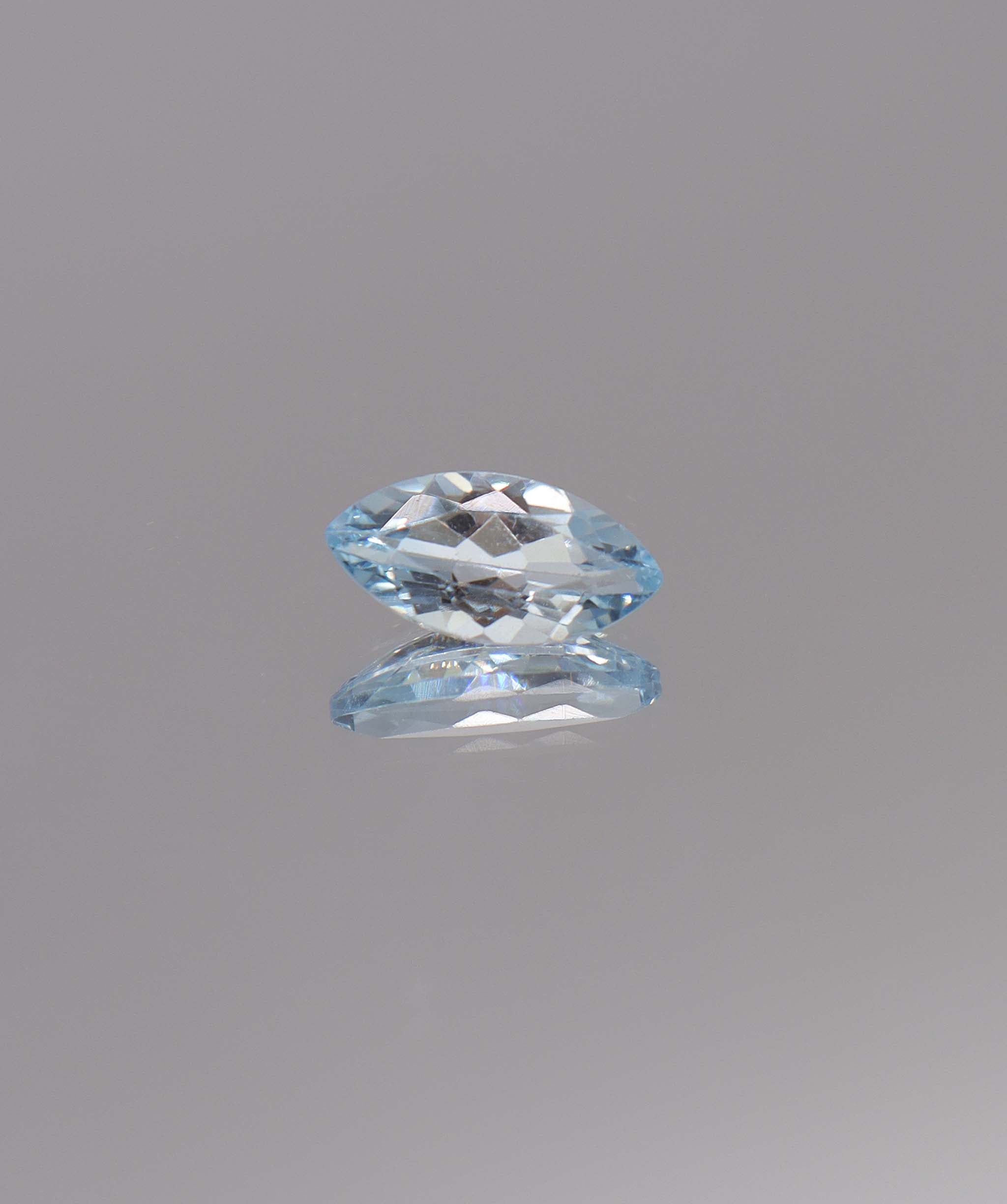 Luxury Promise 2.12ct Sky Topaz 14 DXBS5181