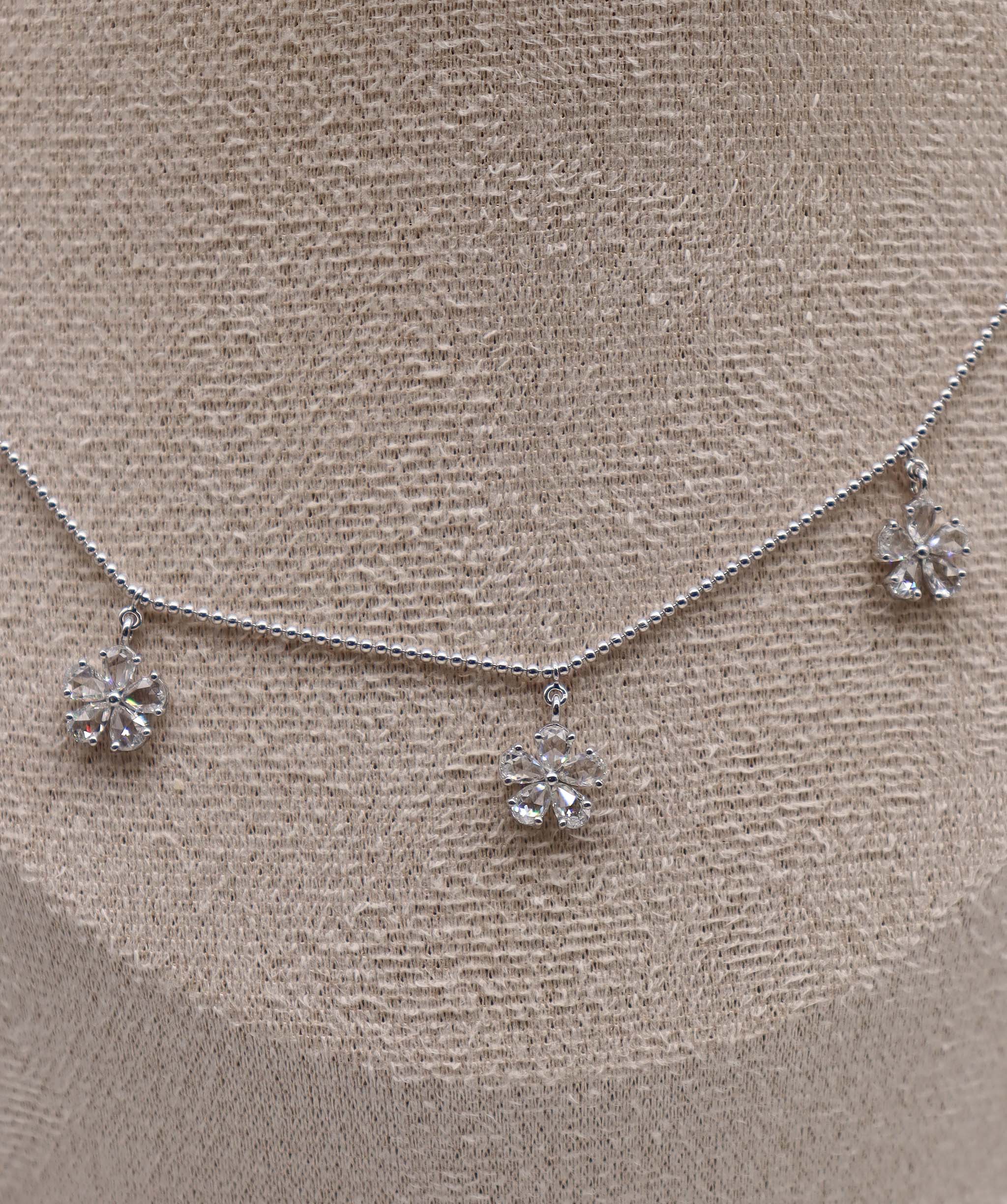 Luxury Promise 2.13ct Rose Cut Diamond 5 Flowers Necklace White Gold C12149
