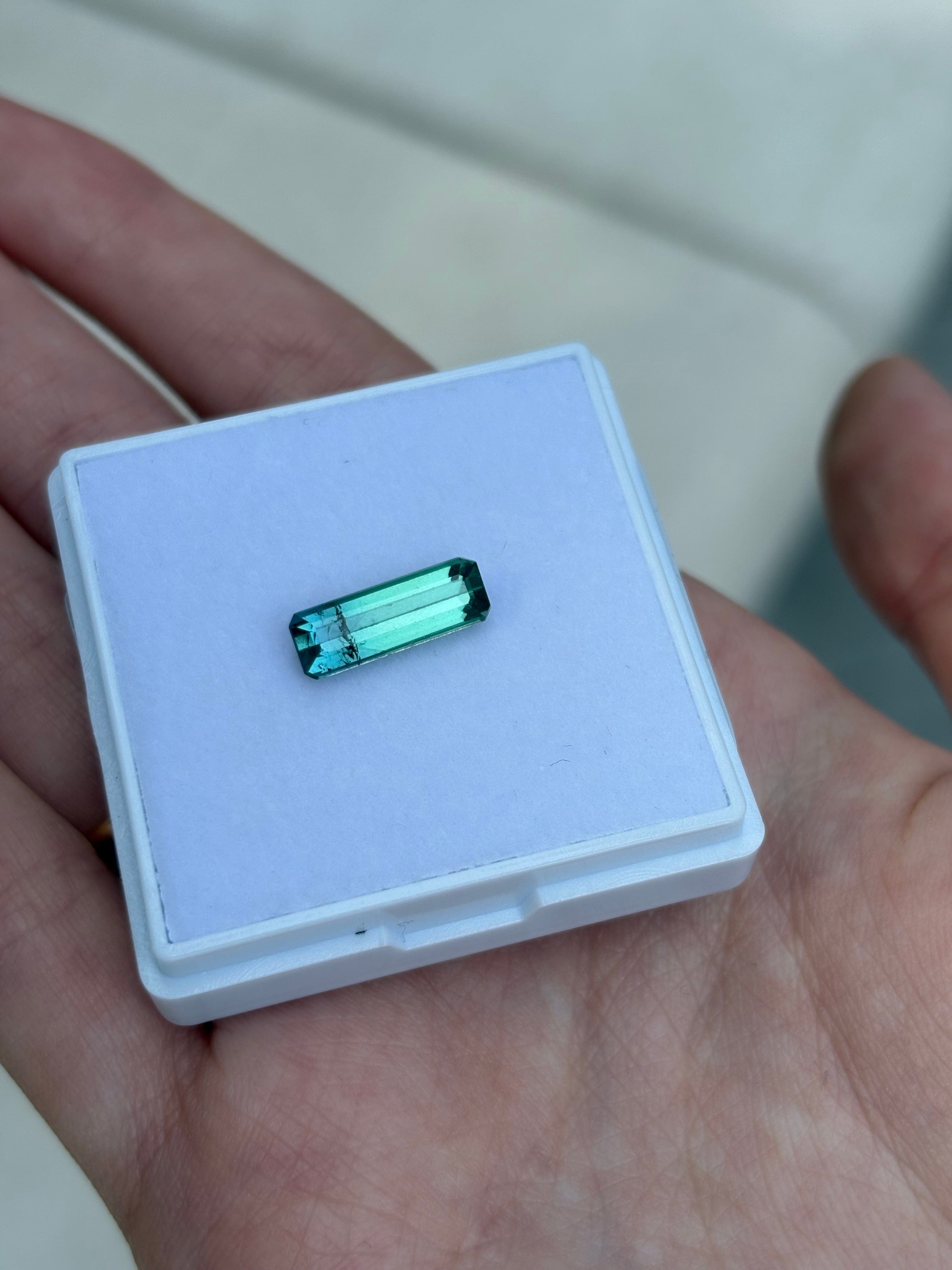 Luxury Promise 2.15ct Bi-color Blue-Green Tourmaline  DXBCS1076