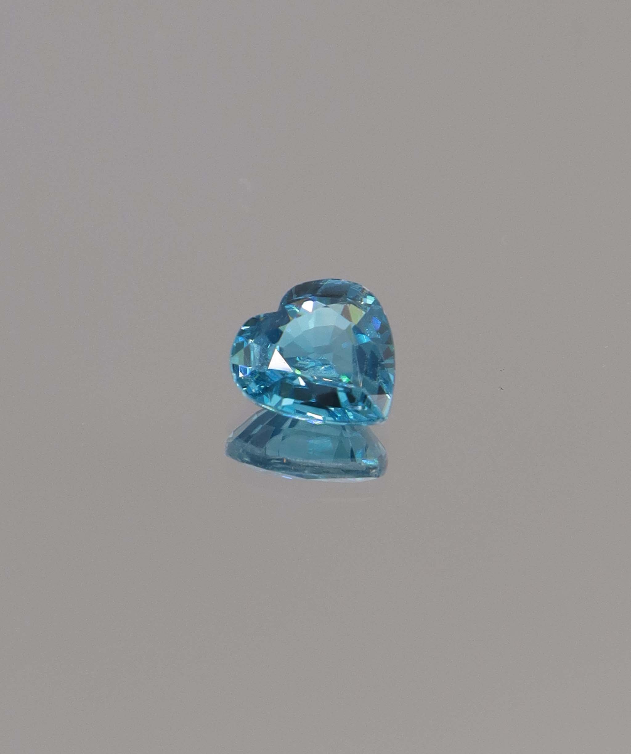 Luxury Promise 2.35 ct Heart Blue Zircon DXBCS1187