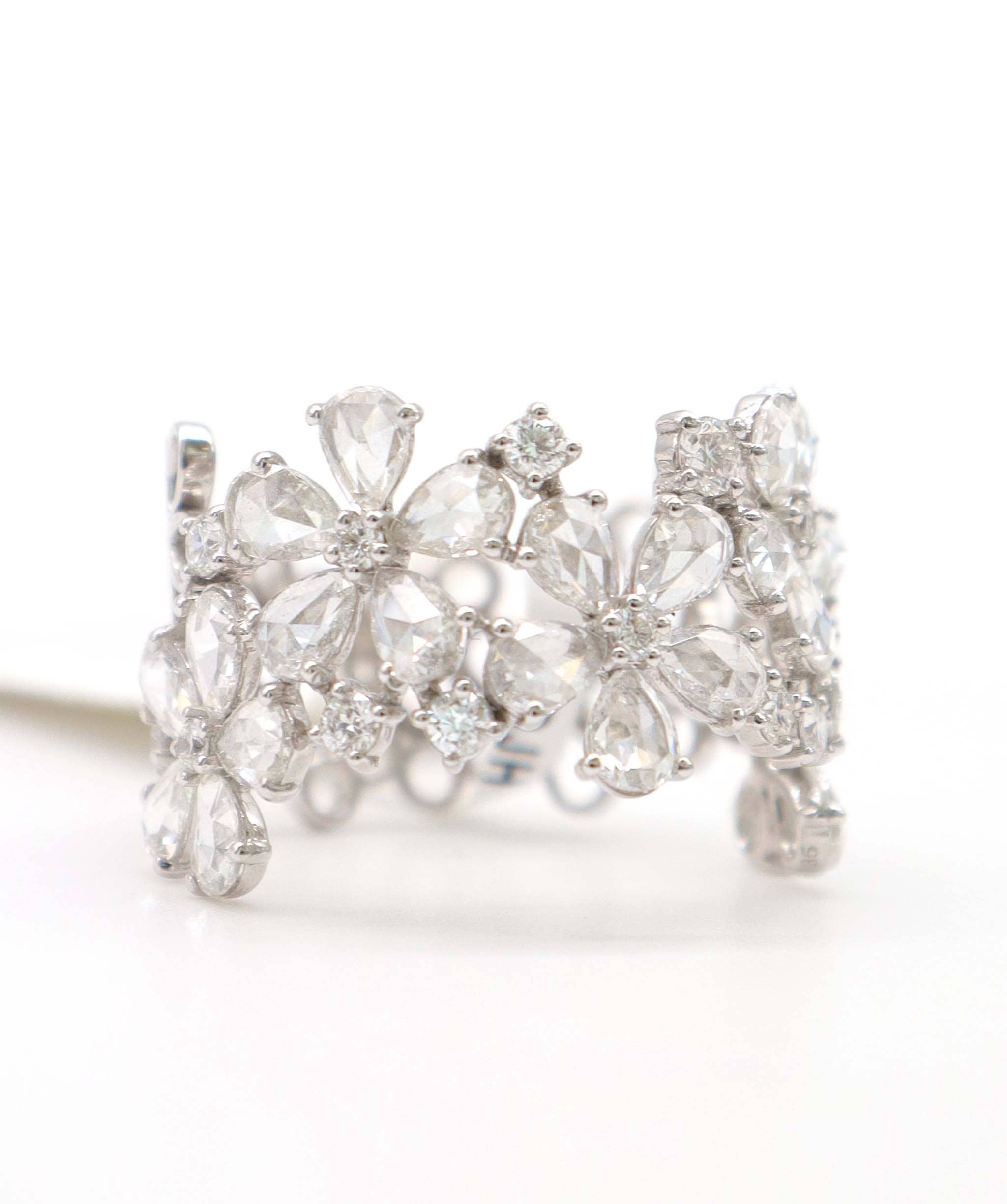 Luxury Promise 2.35ct SMALL DIAMONDS WHITE PEAR ROSECUT RING R3693