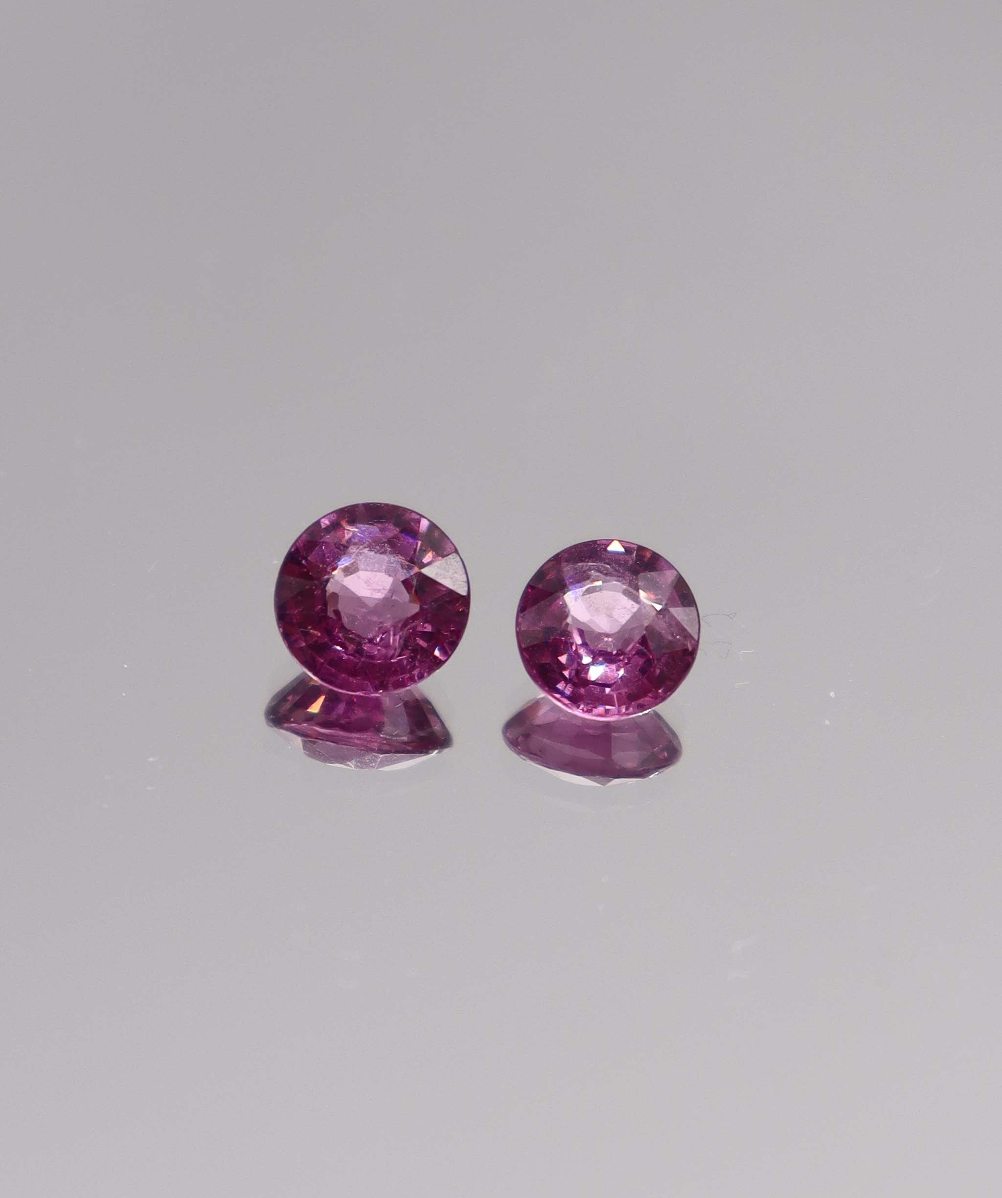 Luxury Promise 2.40ct Malaya Garnet Round pair DXBCS3360
