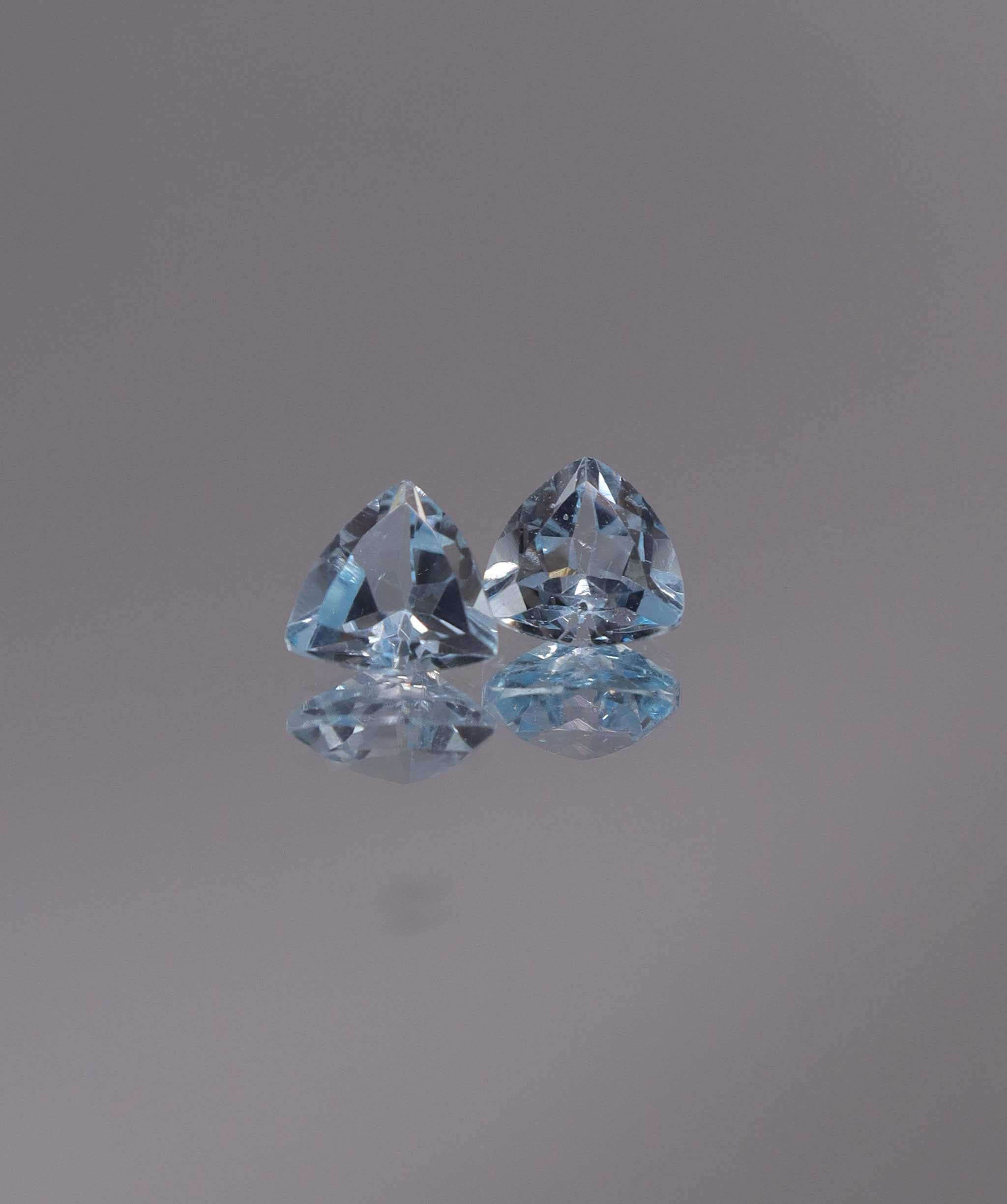 Luxury Promise 2.52ct Sky Blue Topaz Trillion pair DXBCS1191
