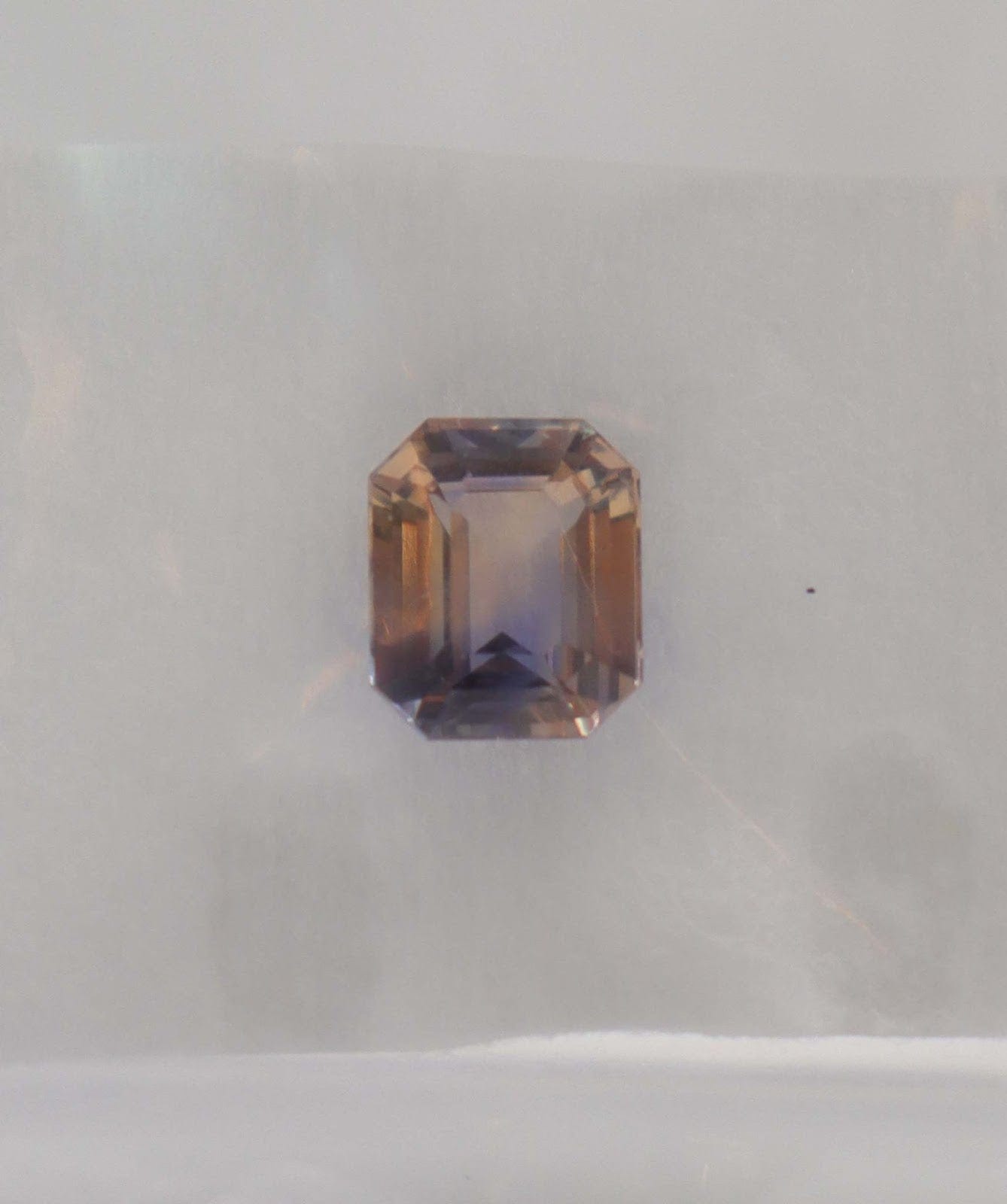 Luxury Promise 2.53CT NATURAL BI COLOUR SAPPHIRE MS 8908