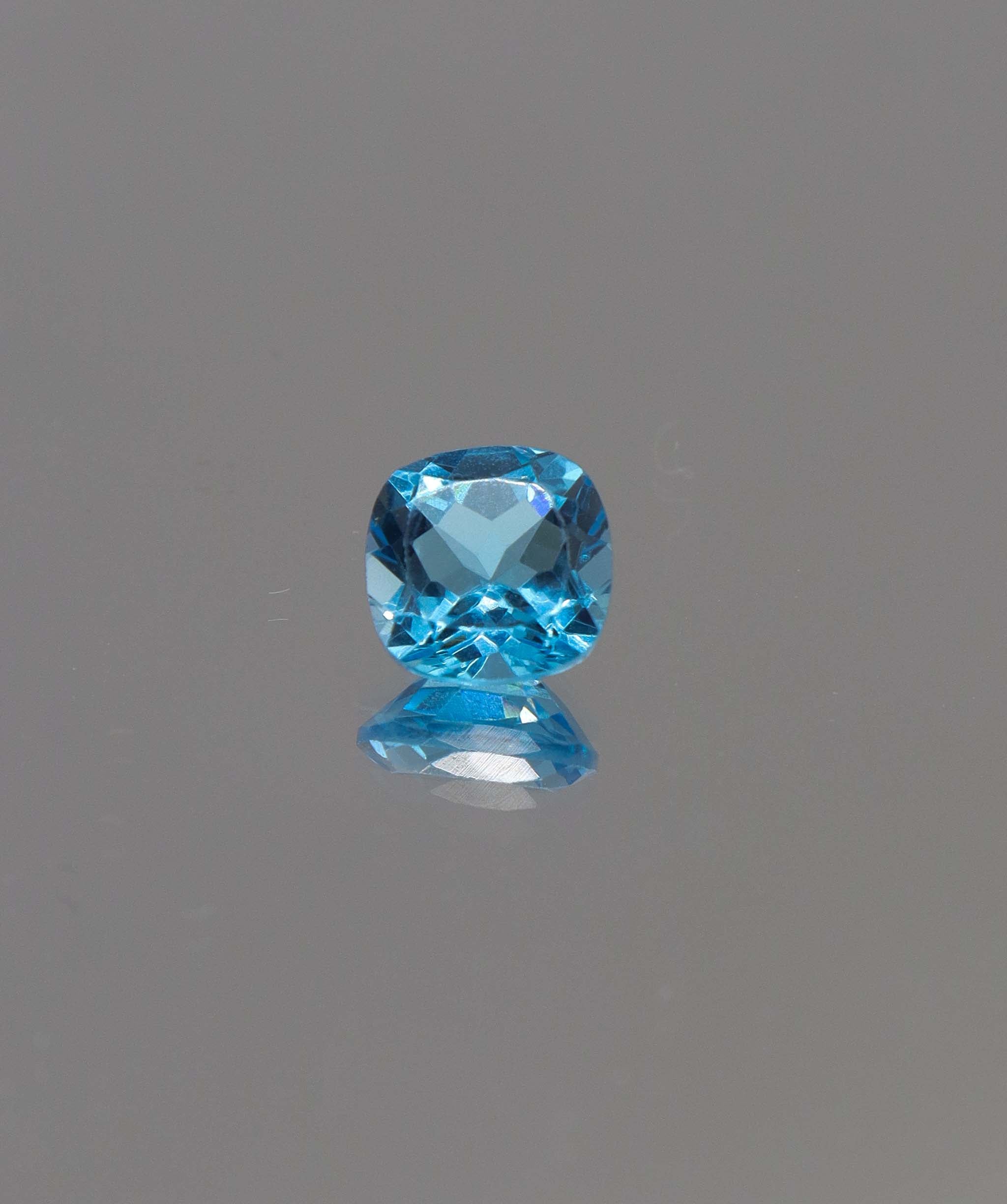 Luxury Promise 2.55 Swiss Topaz 15 DXBS5153