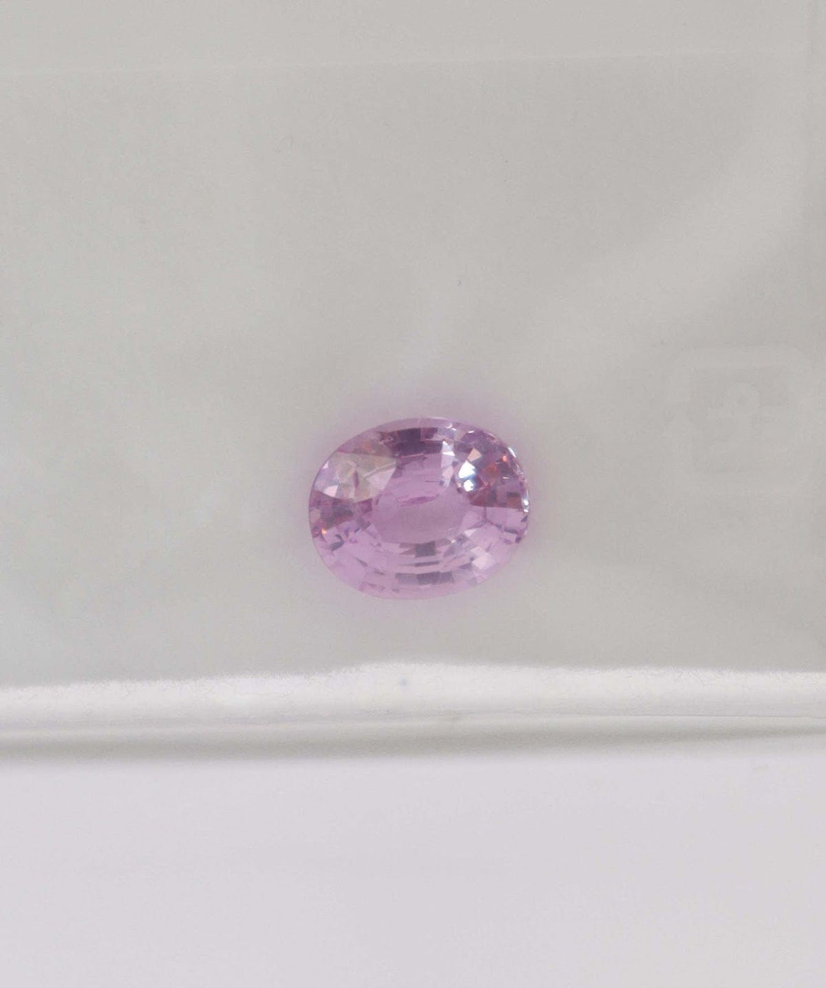 Saphir Traité Bleu De 2,57 Carats - Coupe Ovale, Clarté SI, Pierre Précieuse Pour Bijouterie Ou Collection