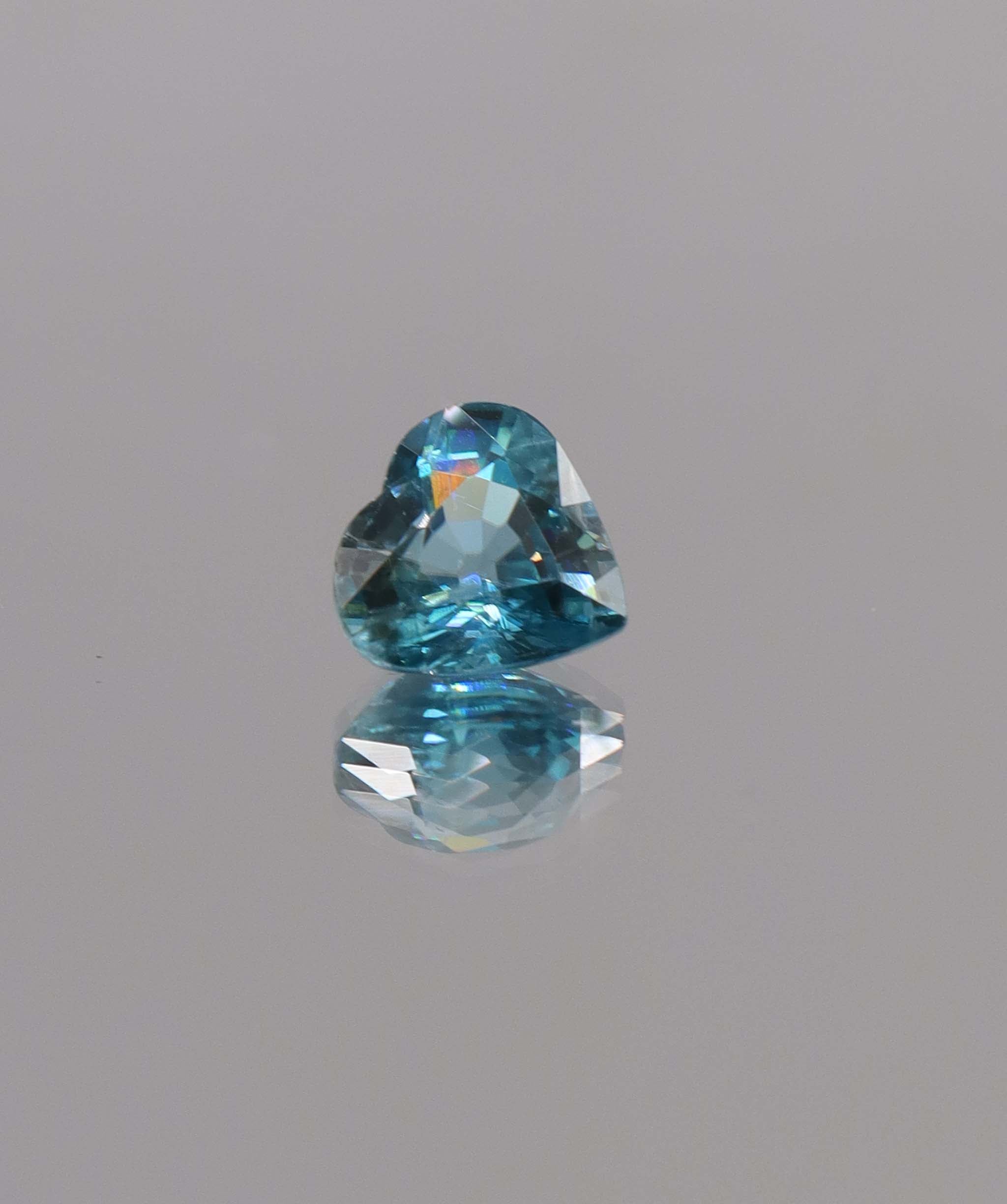 Luxury Promise 2.58 ct Heart Blue Zircon DXBCS1189