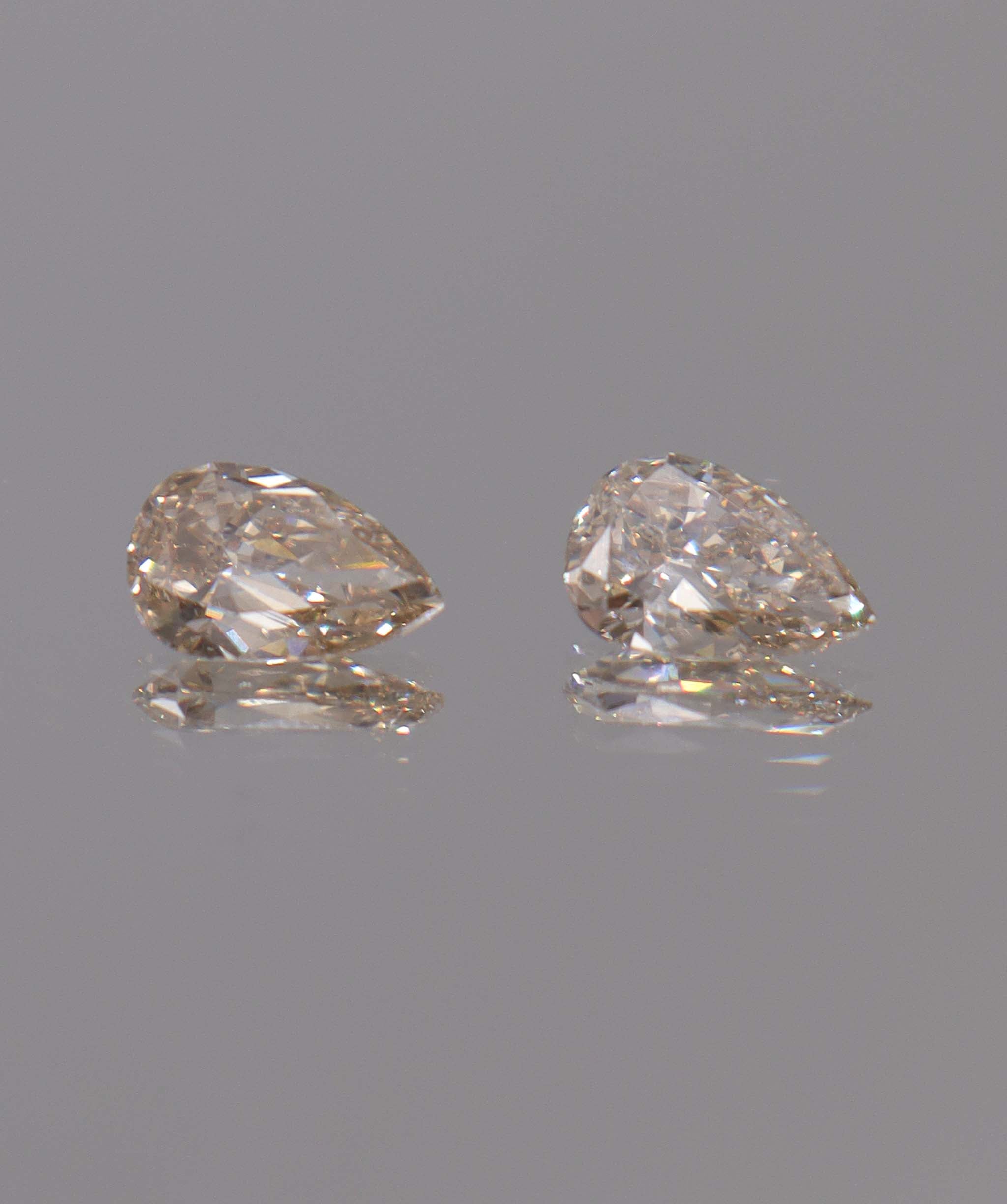 Luxury Promise 2.61CT ROSEFLAME PINK PEARSHAPE PAIR OF DIAMONDS DXBN0472