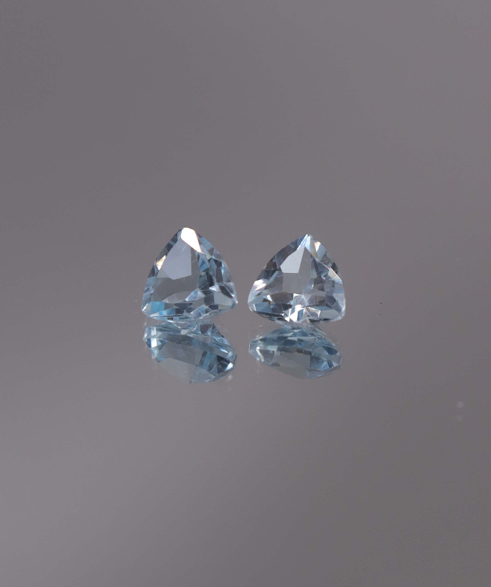 Luxury Promise 2.62ct Sky Blue Topaz Trillion pair DXBCS1198