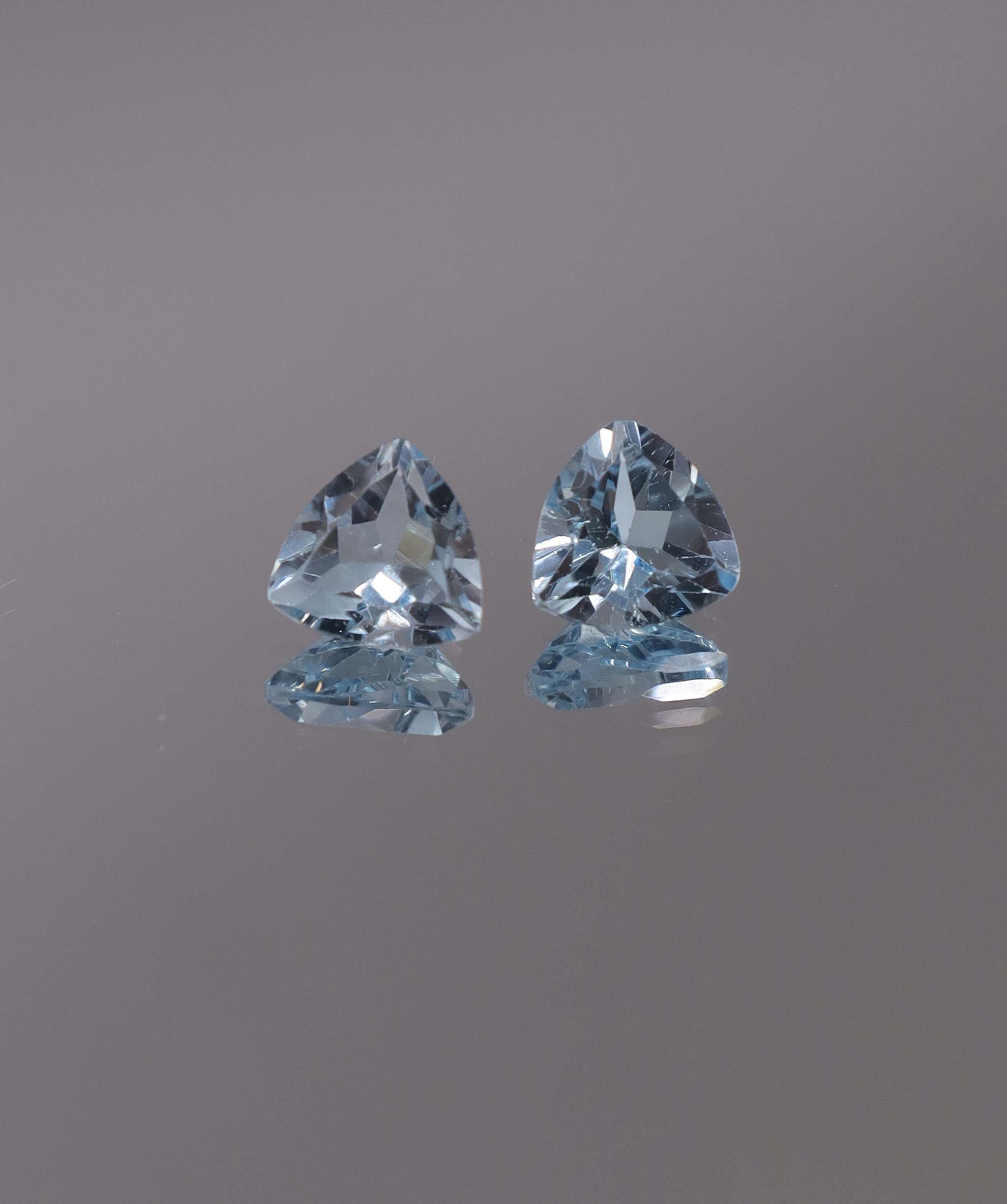 Luxury Promise 2.62ct Sky Blue Topaz Trillion pair DXBCS1210