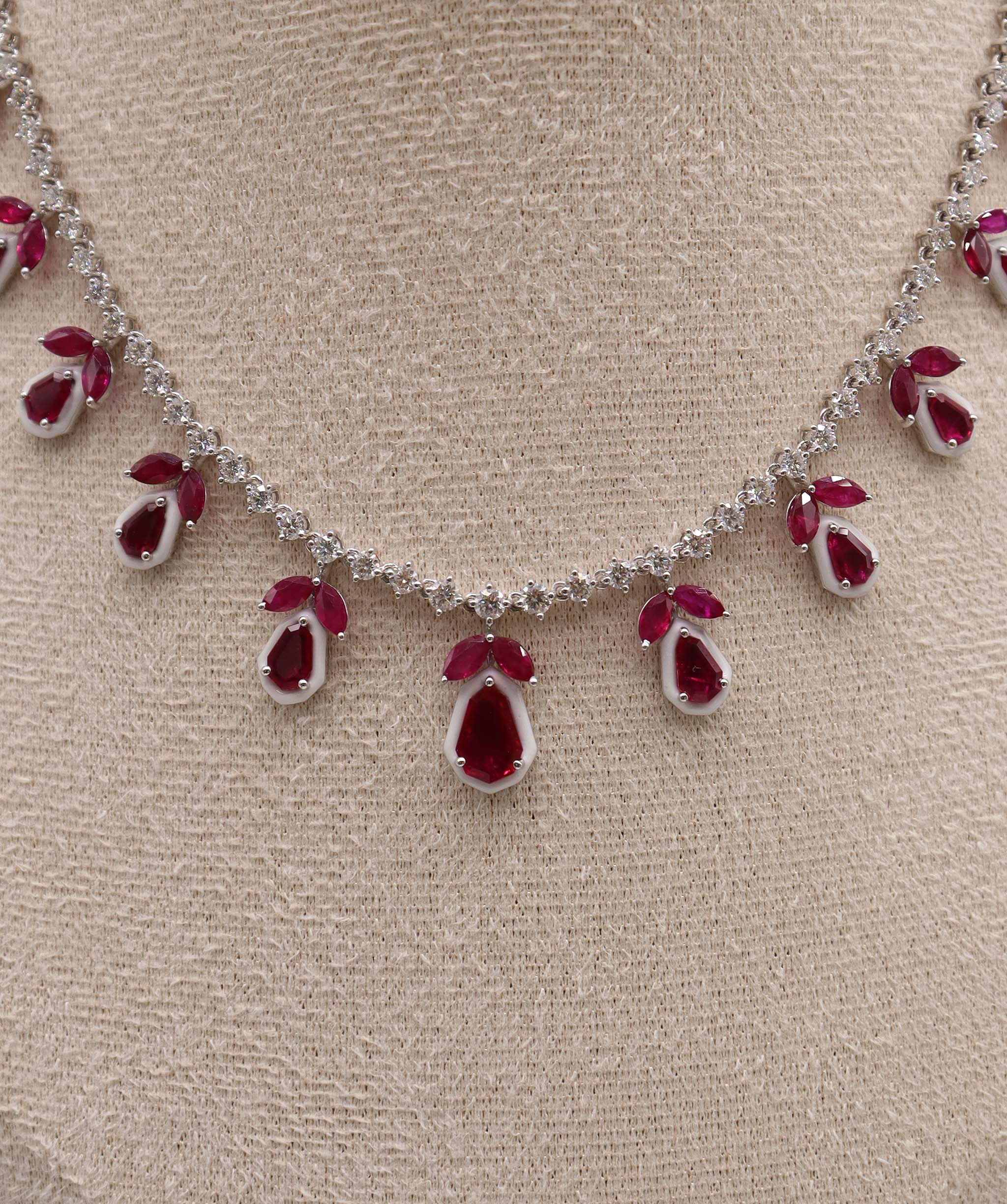 Luxury Promise 2.63ct PENDENT P-F69K