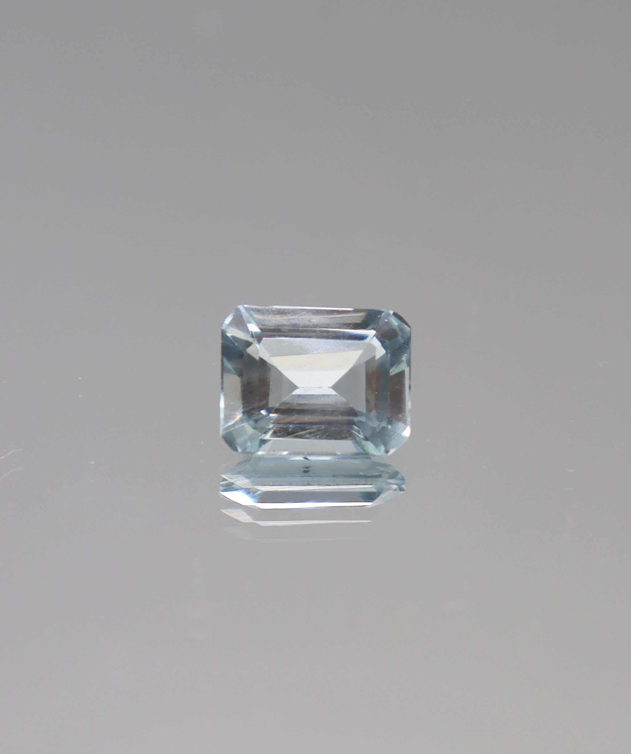 Luxury Promise 2.76ct Aquamarine Emerald cut DXBCS4464