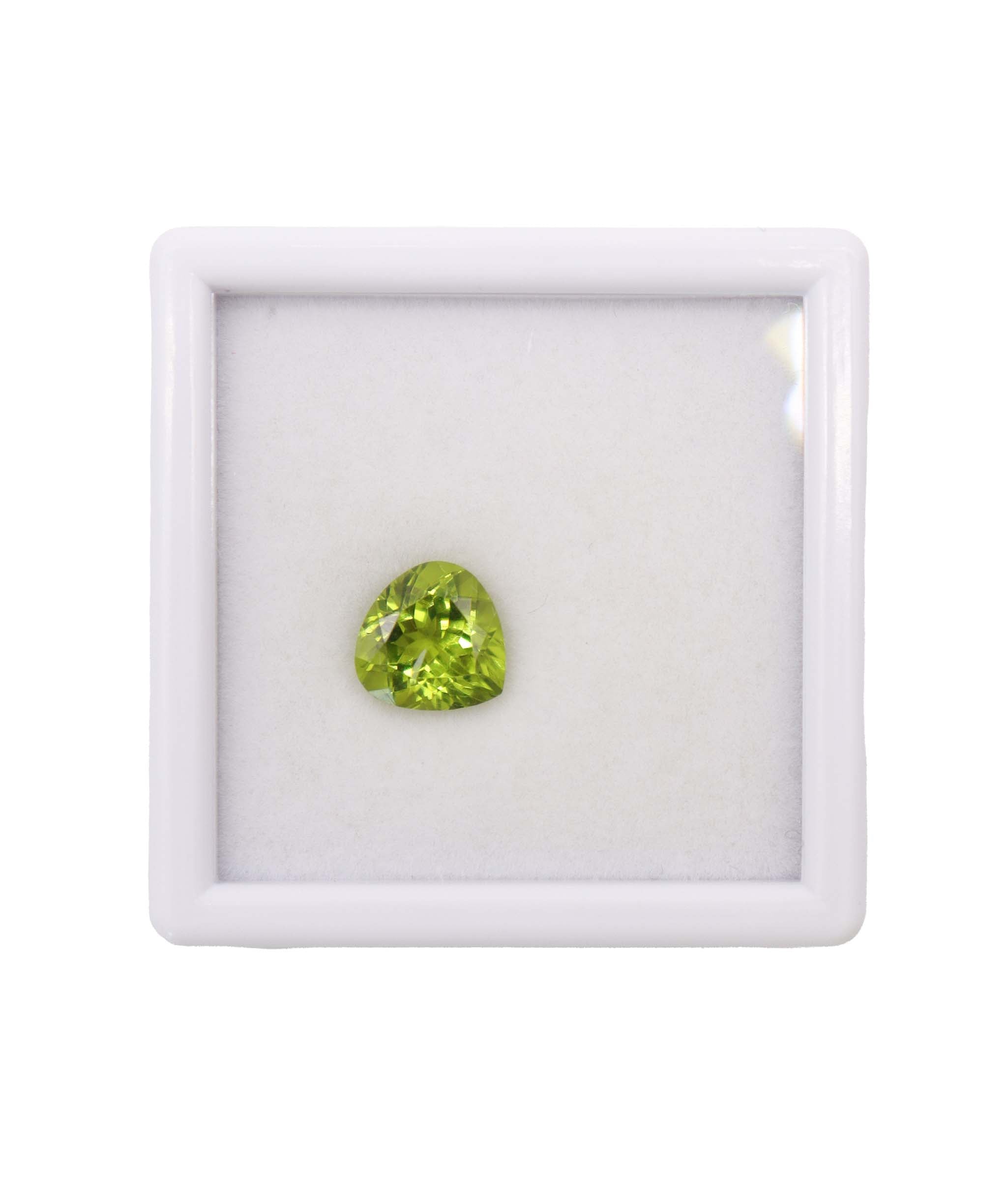 Luxury Promise 2.79cts apple green peridot 7x9mm DXBD0365