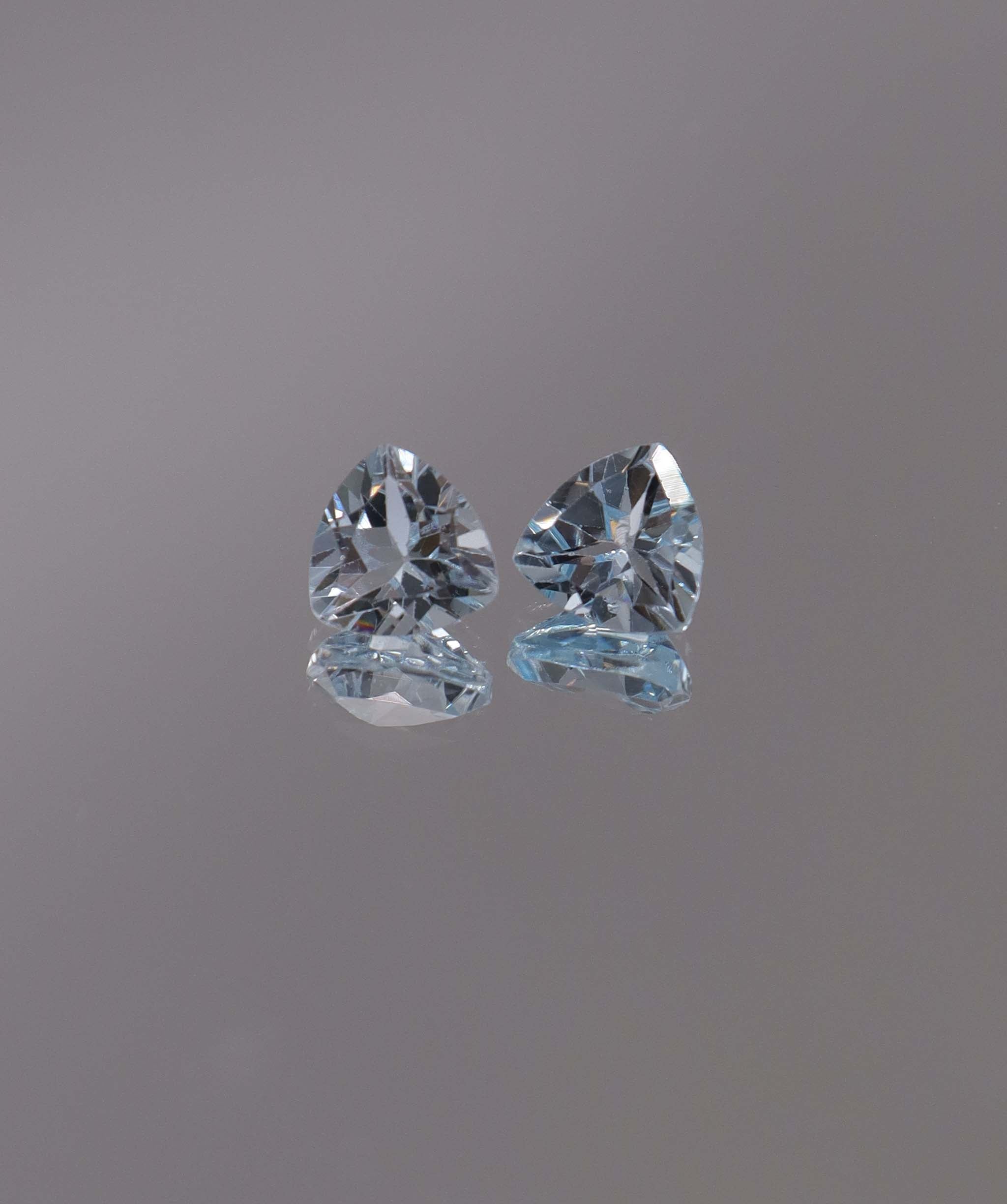 Luxury Promise 2.81ct Sky Blue Topaz Trillion pair DXBCS1216