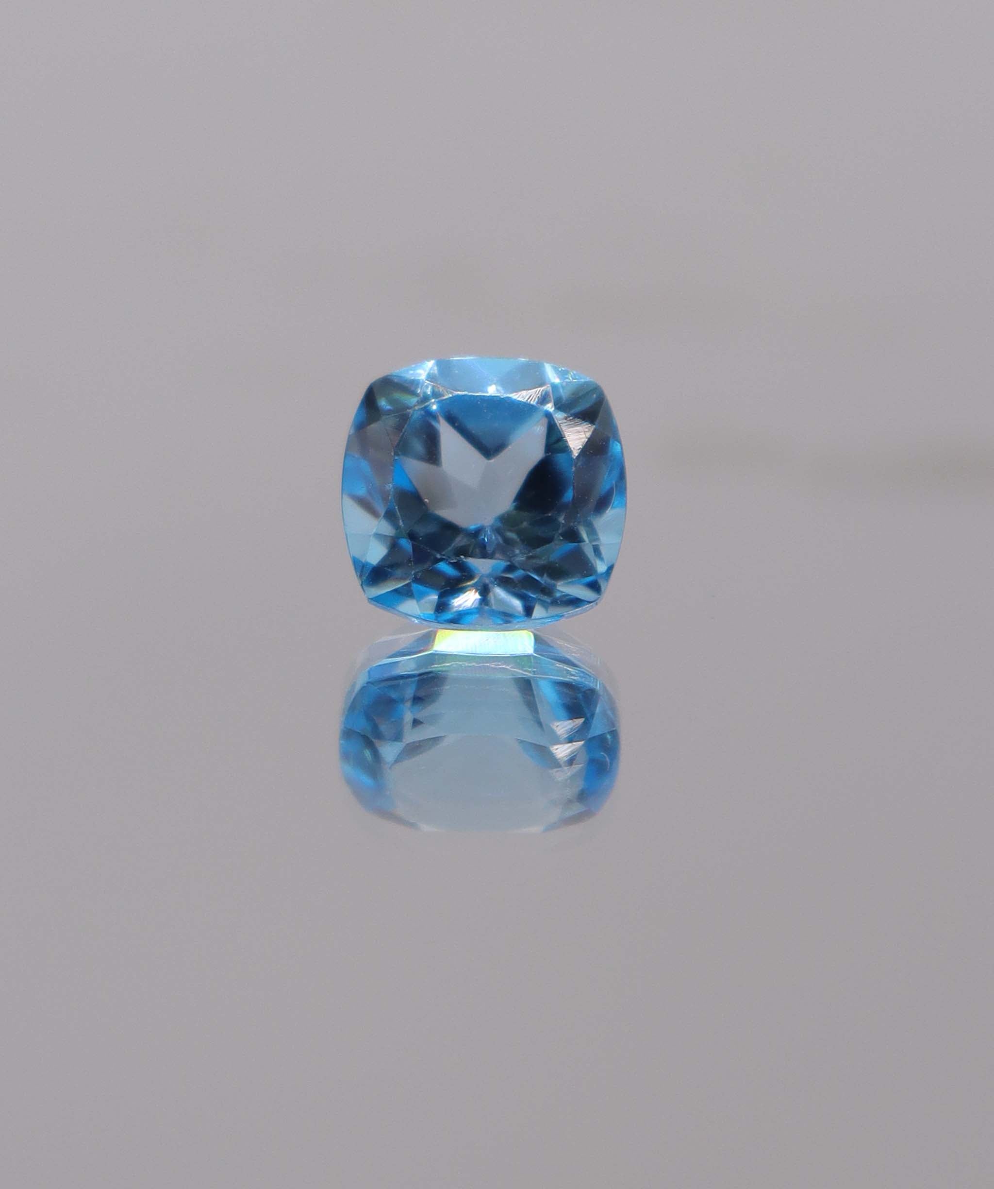 Luxury Promise 2.81ct Swiss Topaz 11 DXBS5149