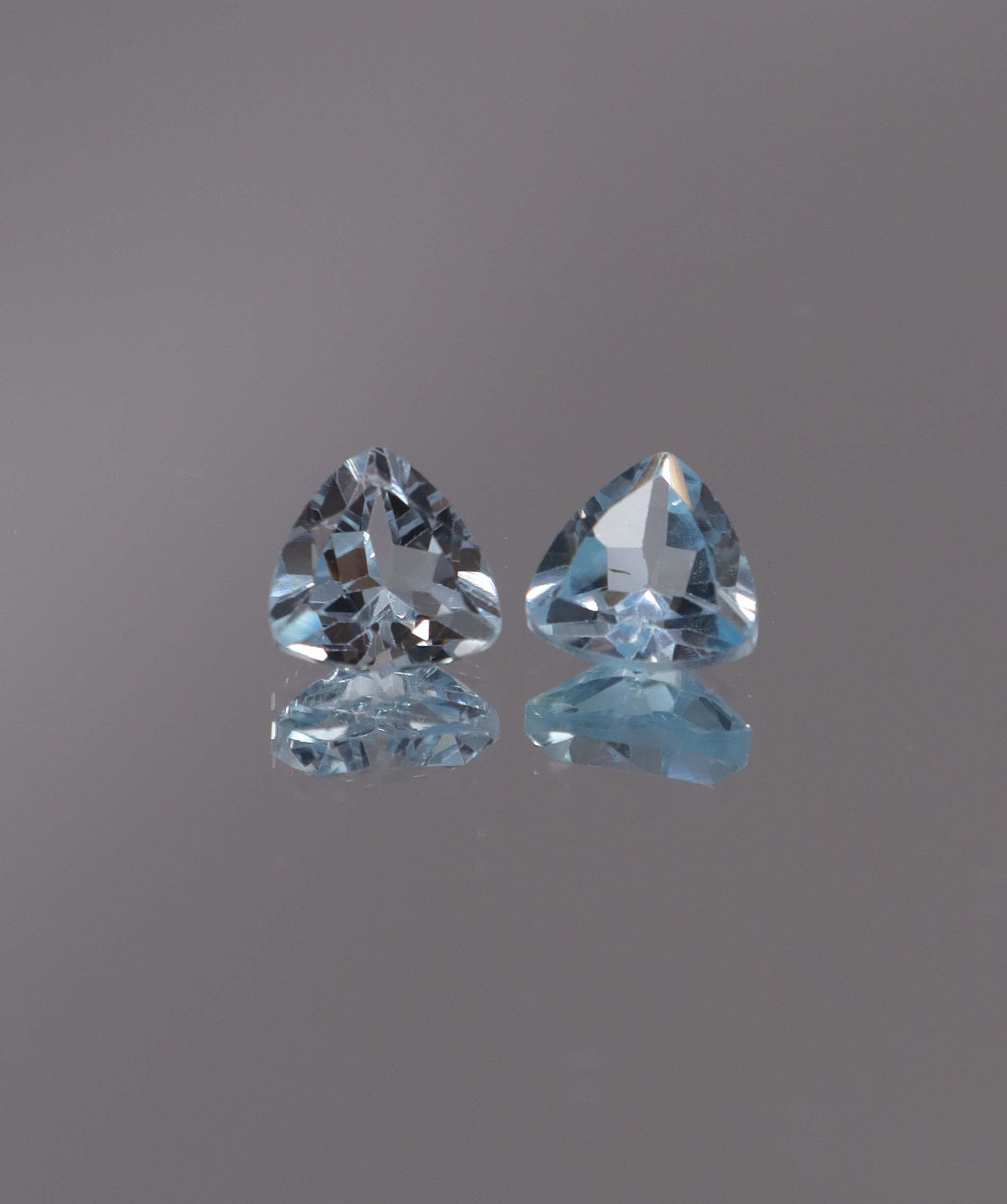Luxury Promise 2.82ct Sky Blue Topaz Trillion pair DXBCS1221