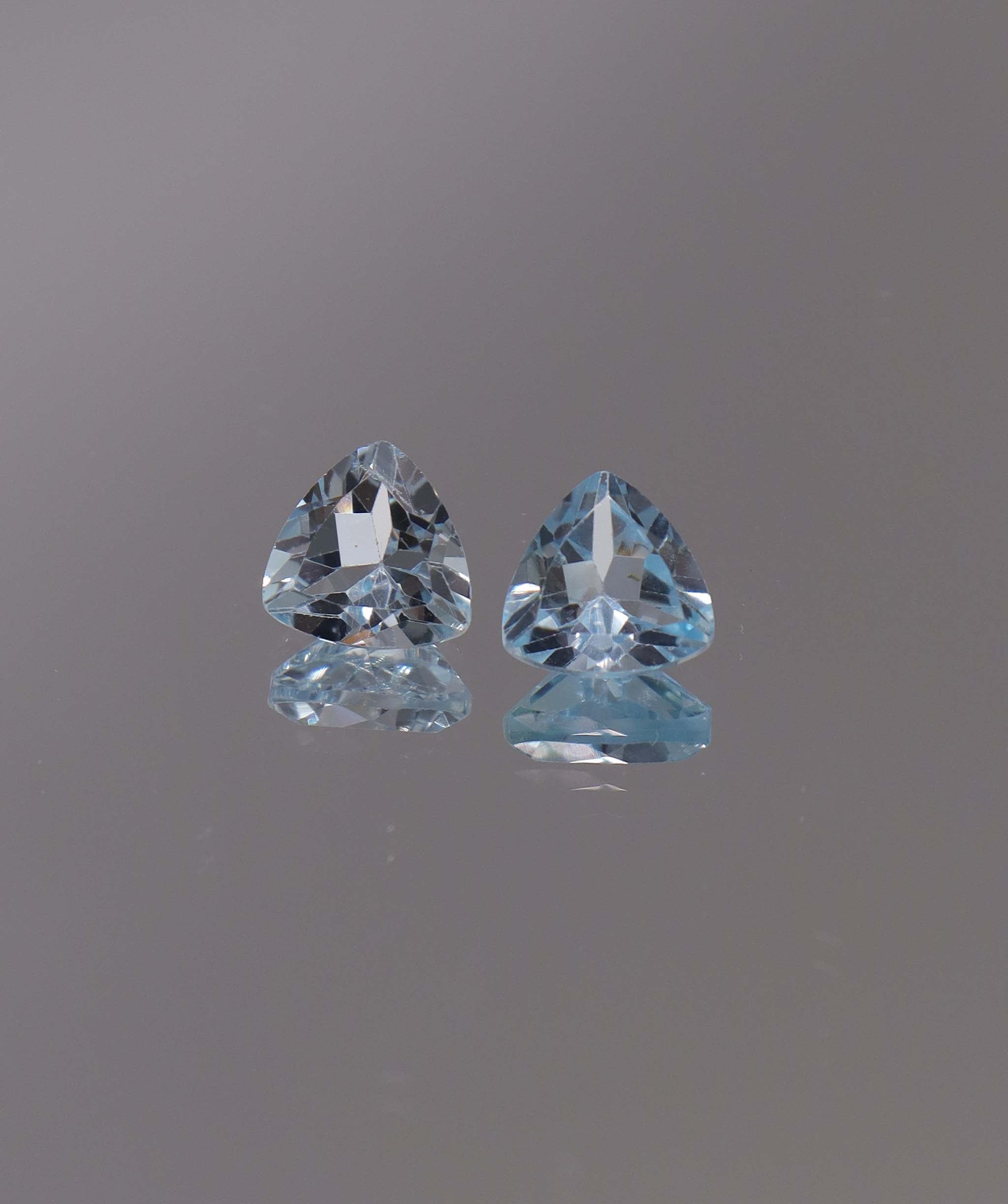 Luxury Promise 2.82ct Sky Blue Topaz Trillion pair DXBCS1221